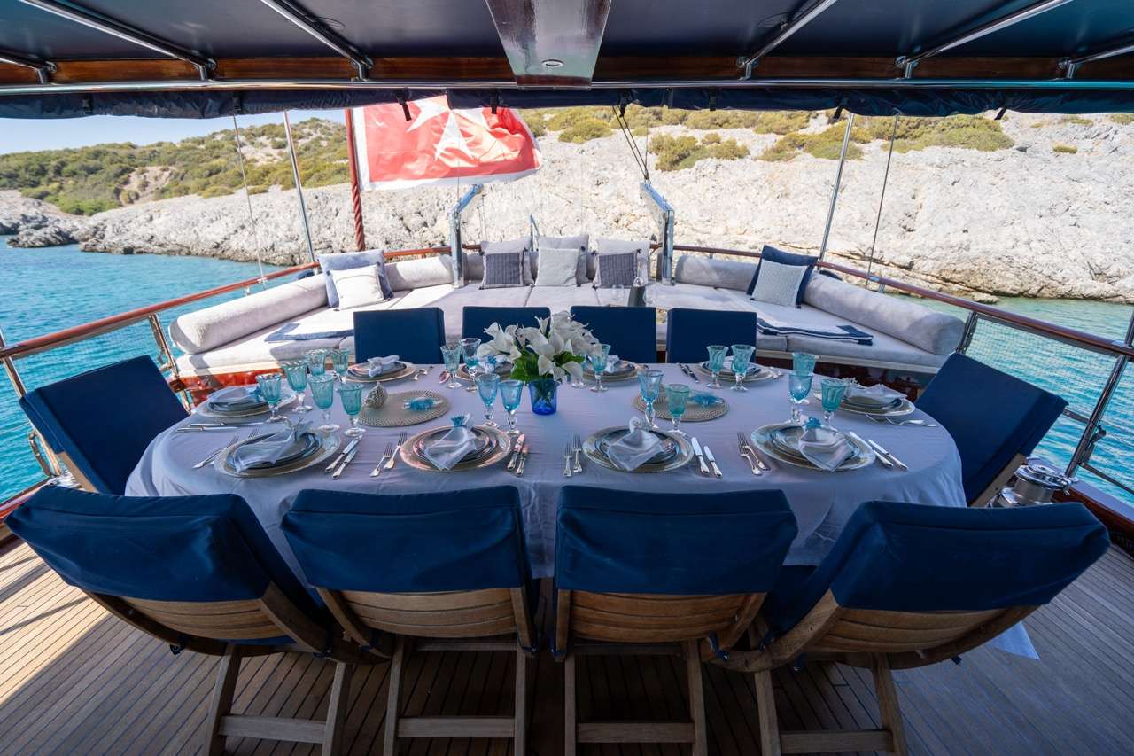 Yacht Photo