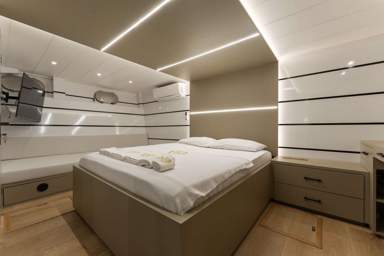 Yacht Photo