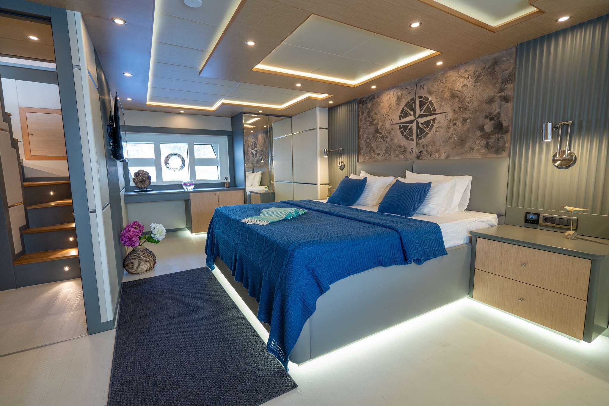 Yacht Photo
