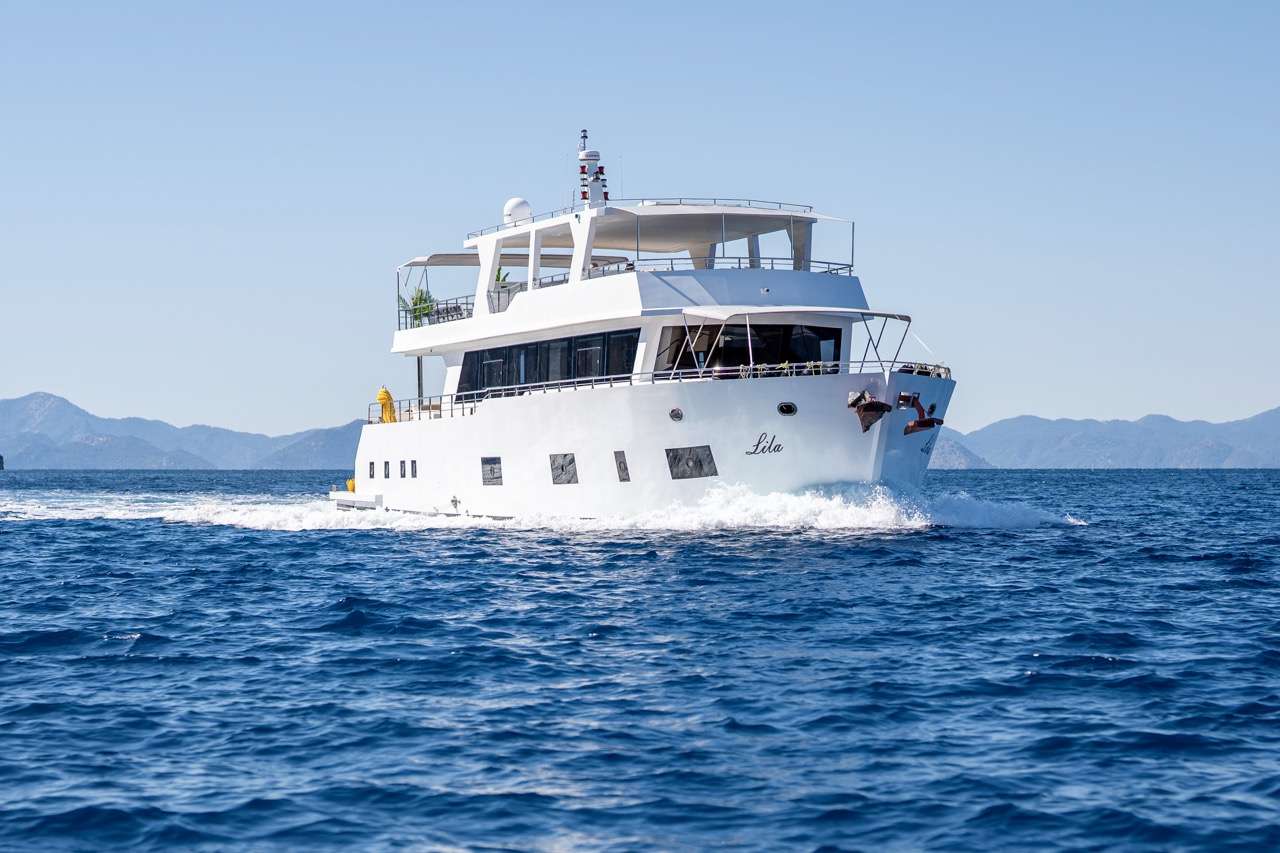 Yacht Photo