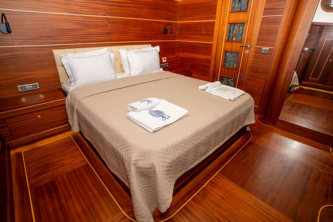 Yacht Photo