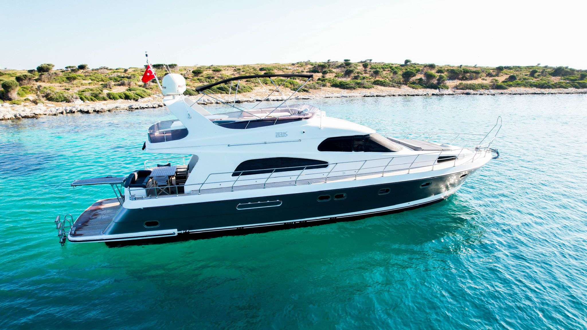 Yacht Photo