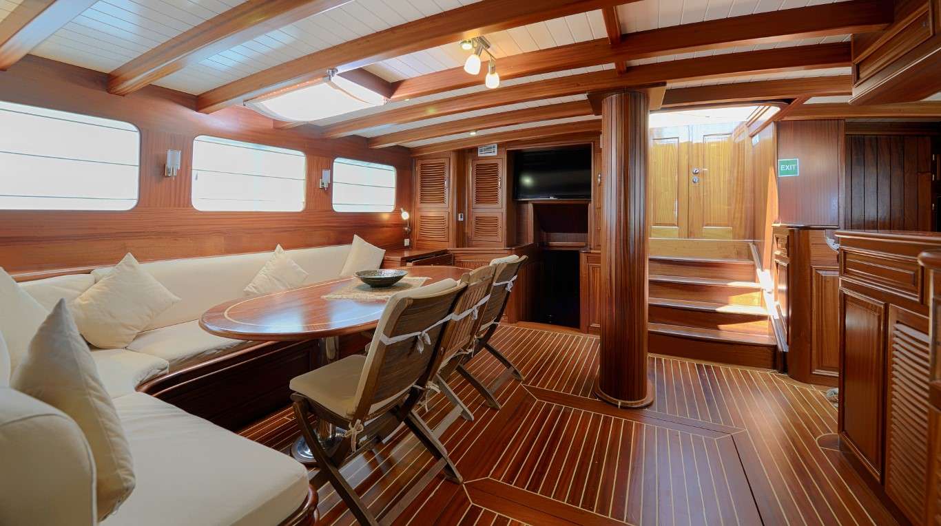 Yacht Photo