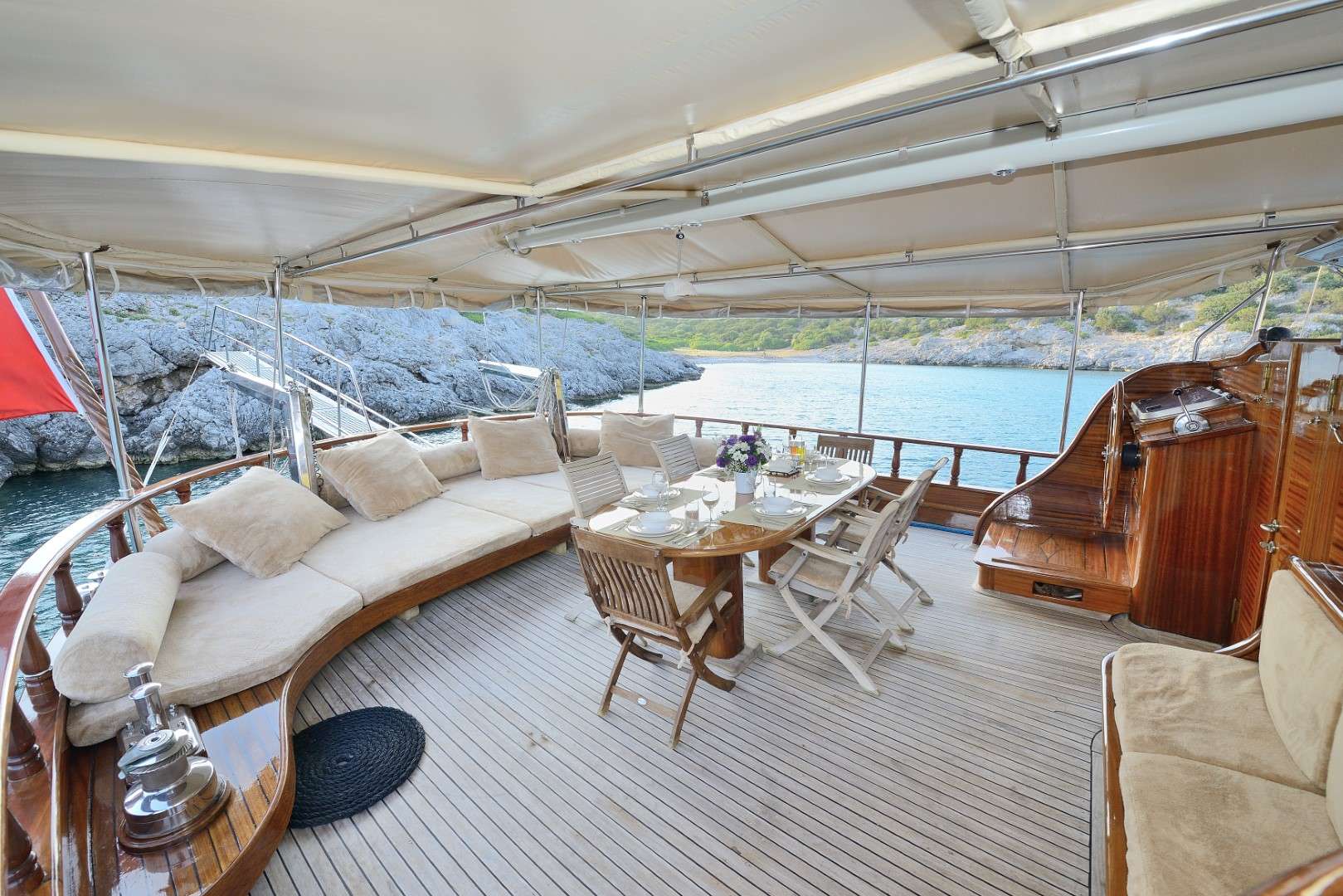Yacht Photo