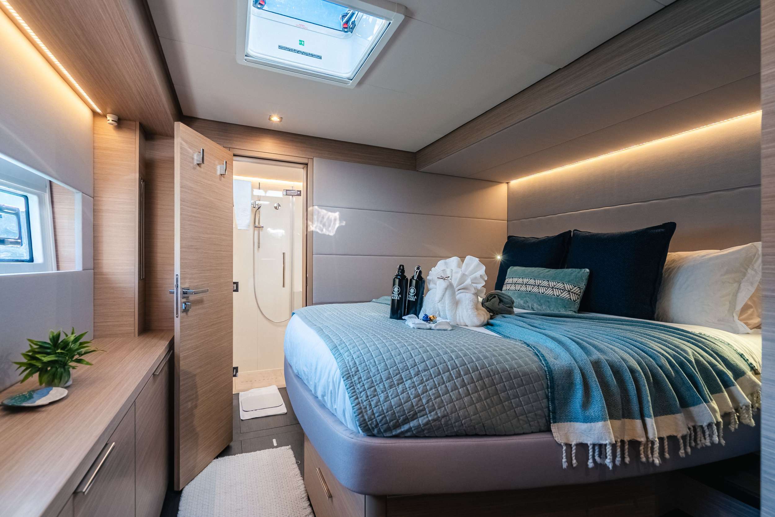 Yacht Photo