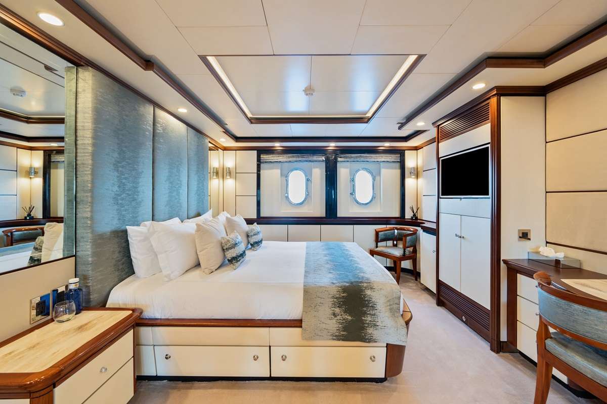 Yacht Photo