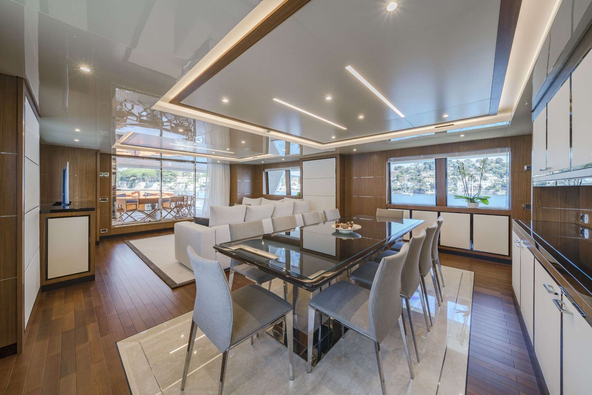 Yacht Photo