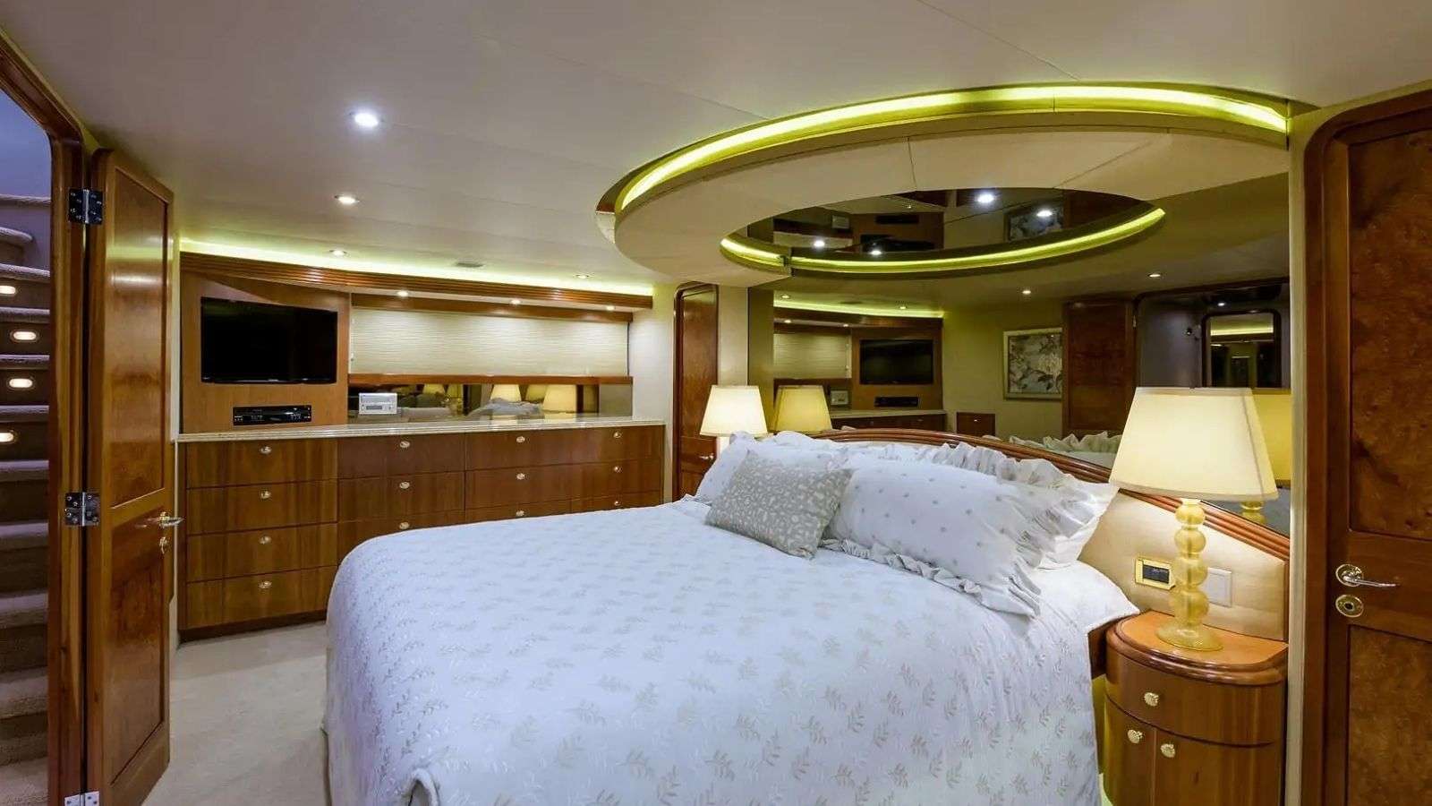 Yacht Photo