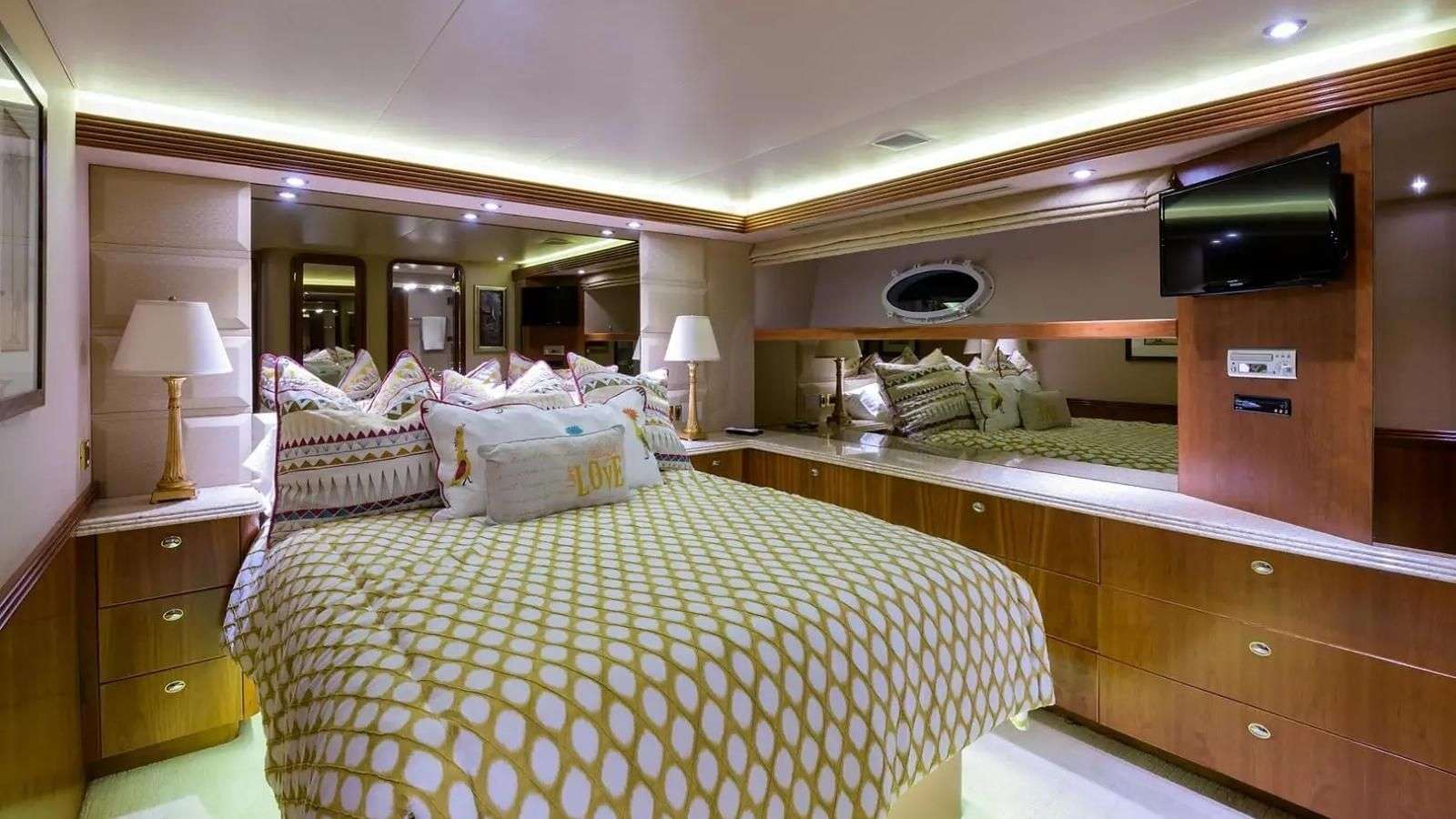 Yacht Photo