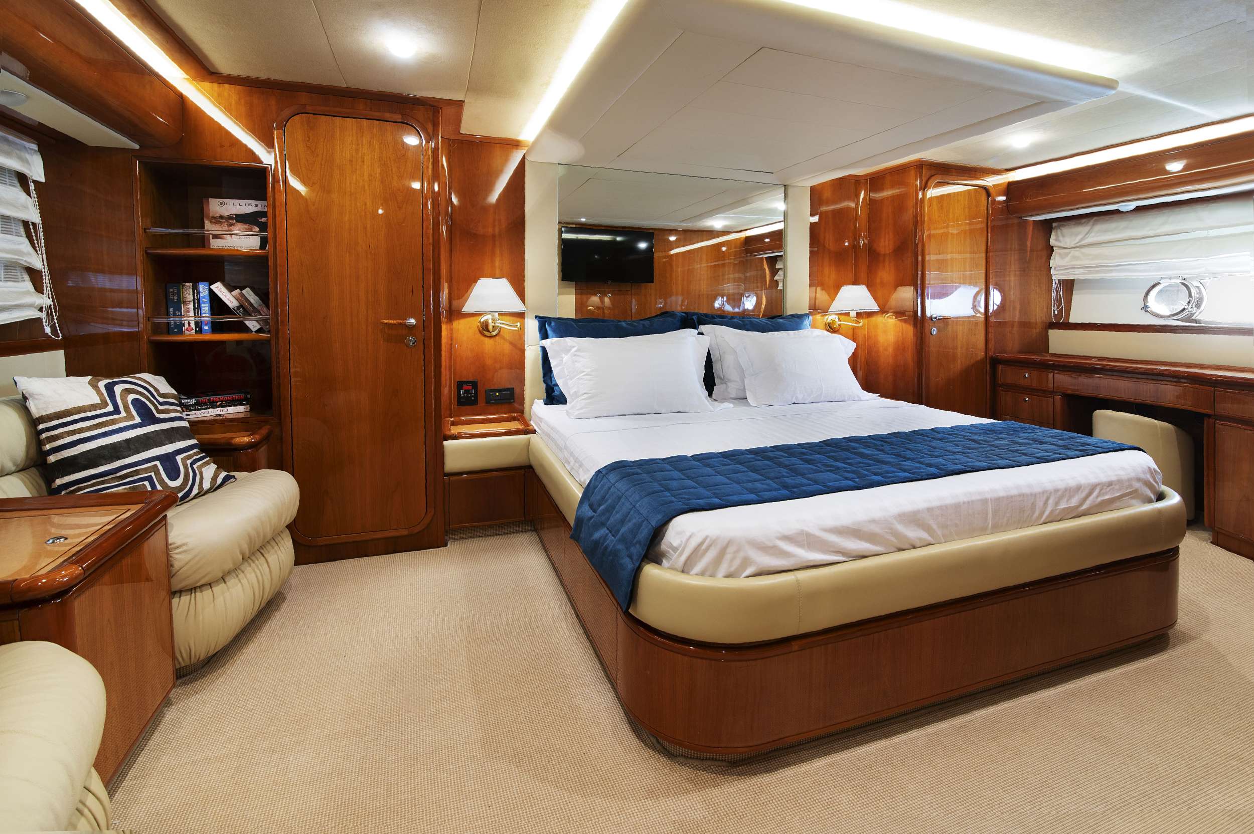 Yacht Photo