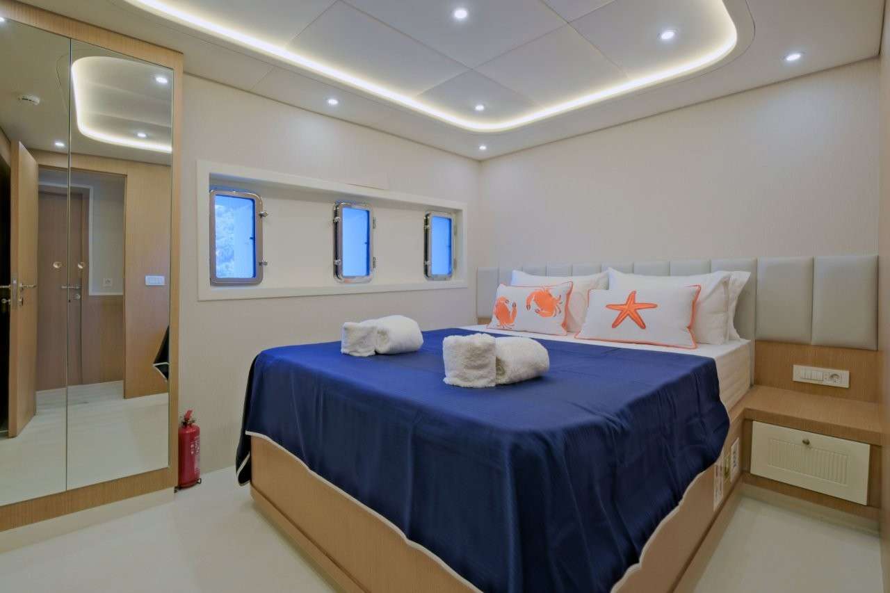 Yacht Photo