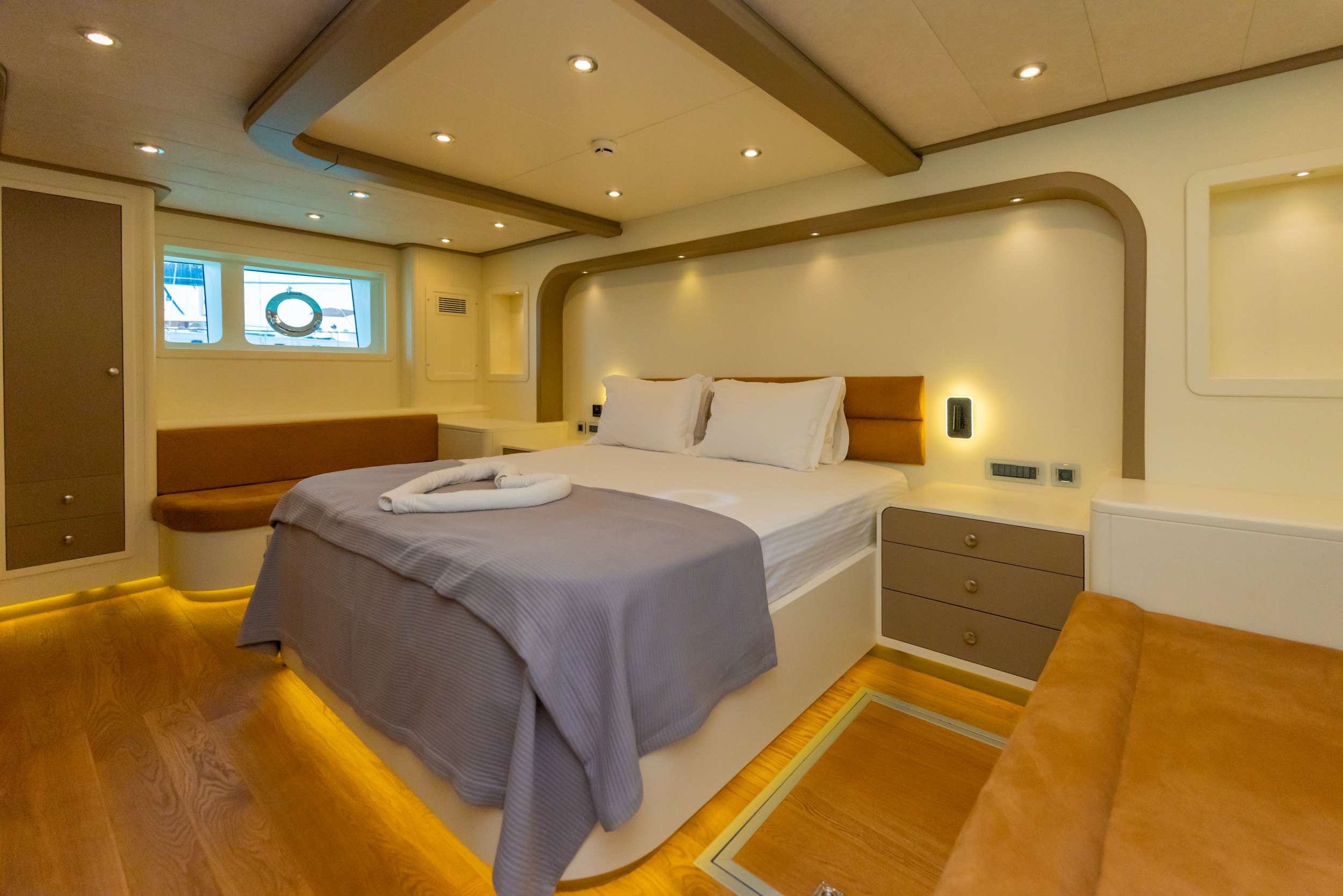 Yacht Photo