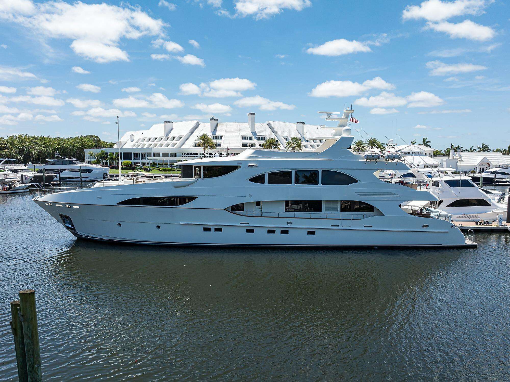 Yacht Photo