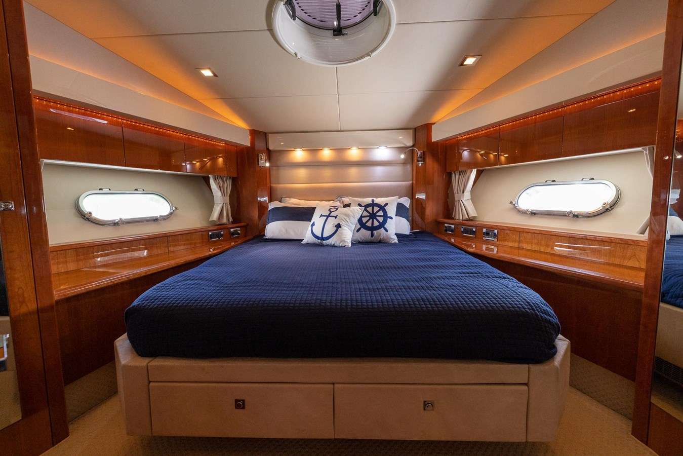 Yacht Photo