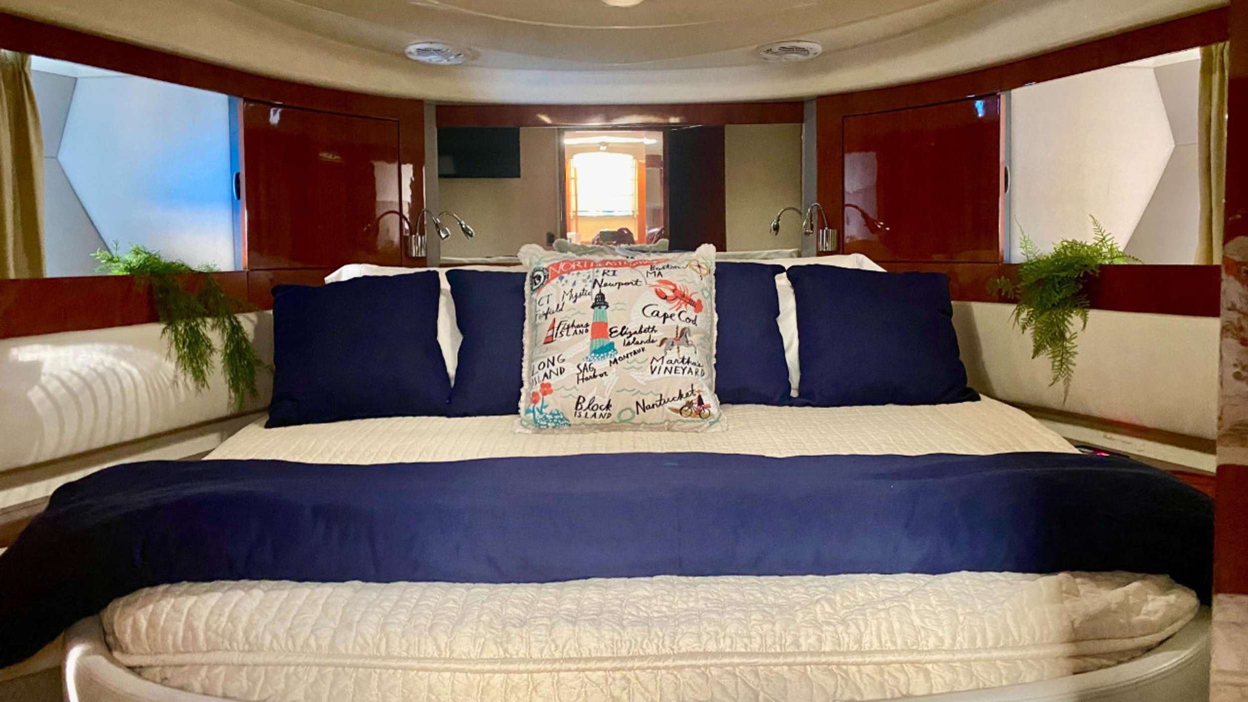 Yacht Photo