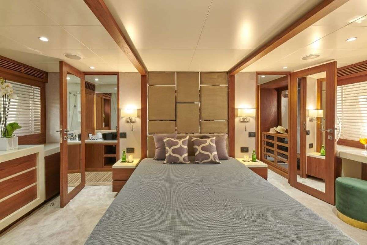 Yacht Photo