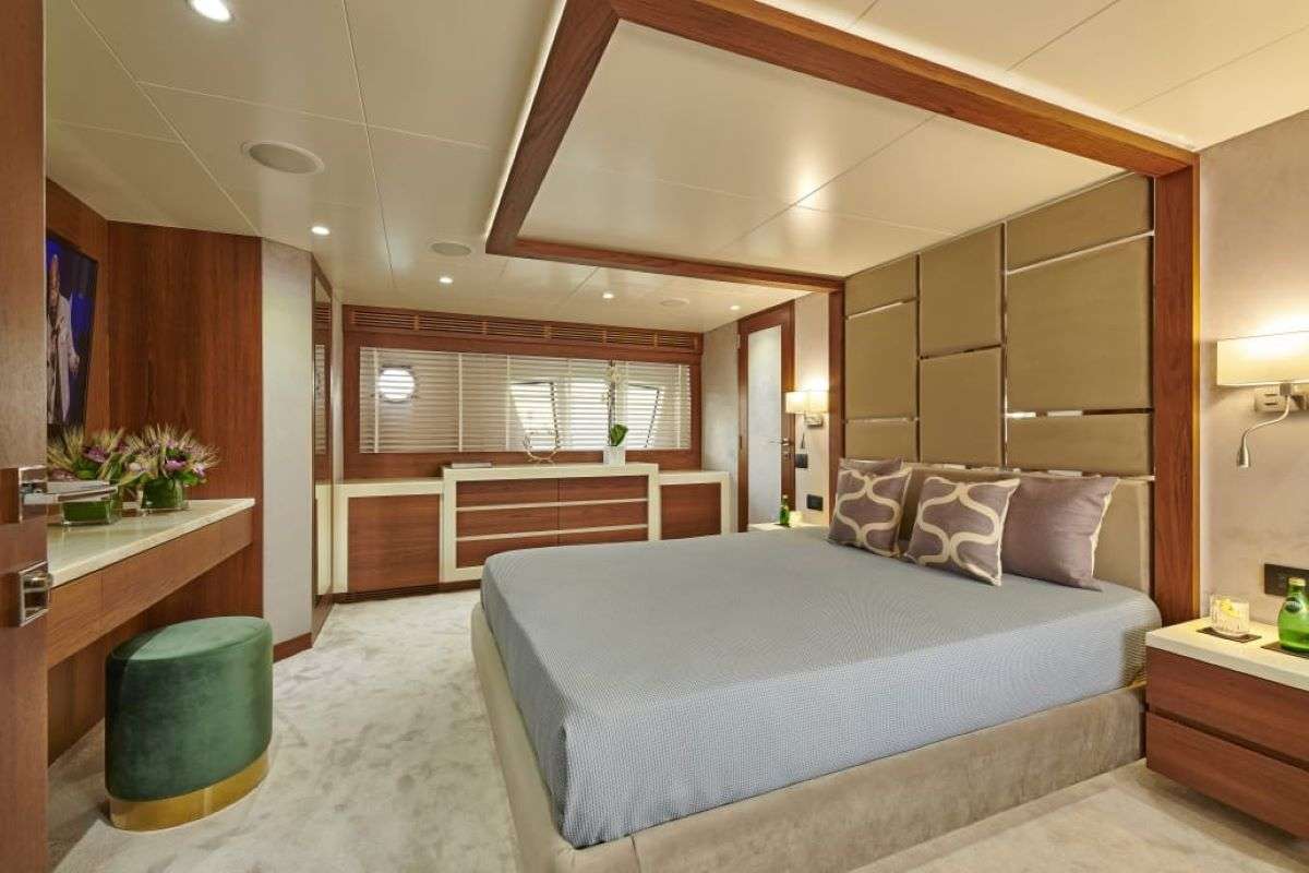 Yacht Photo