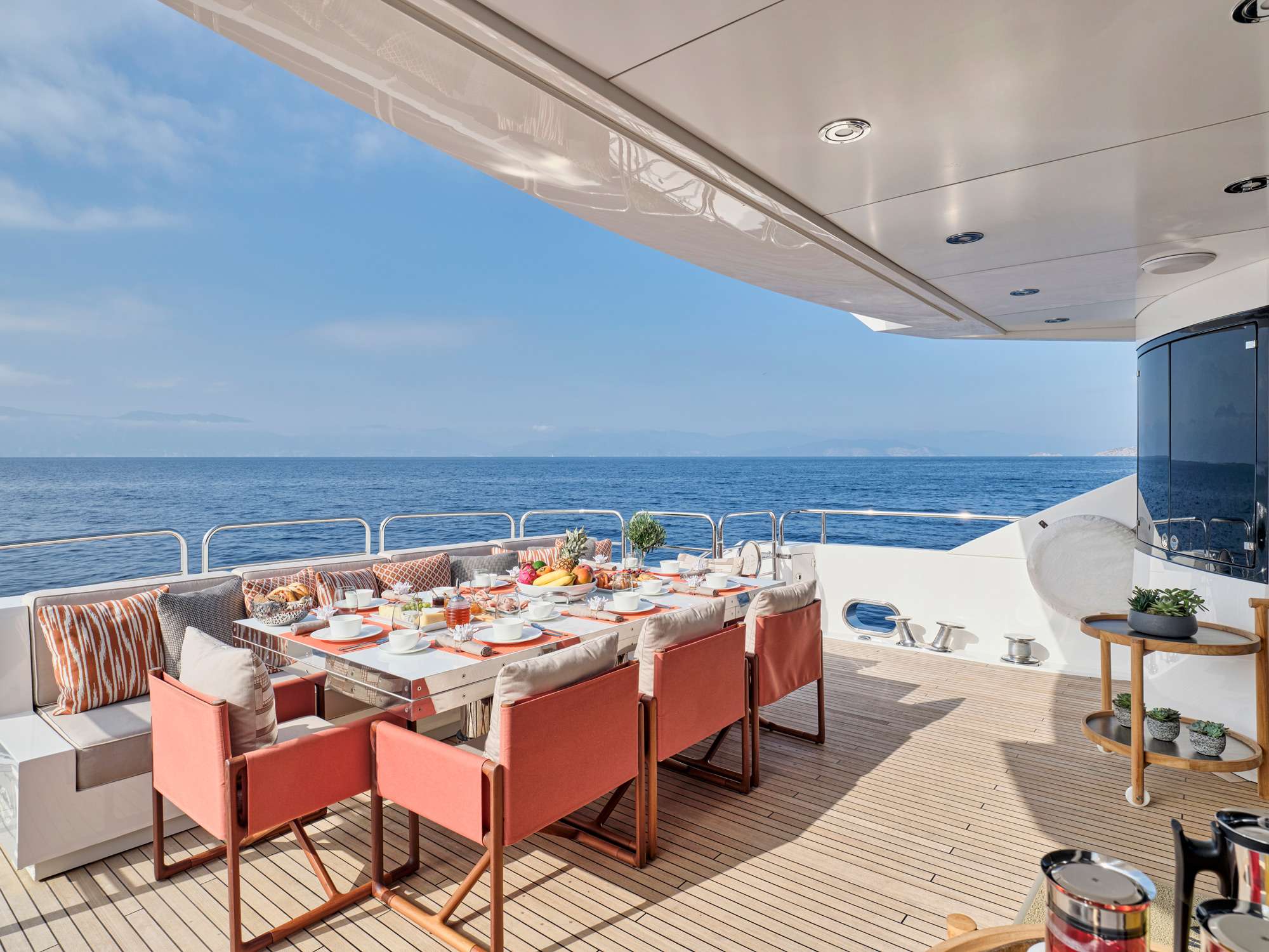 Yacht Photo