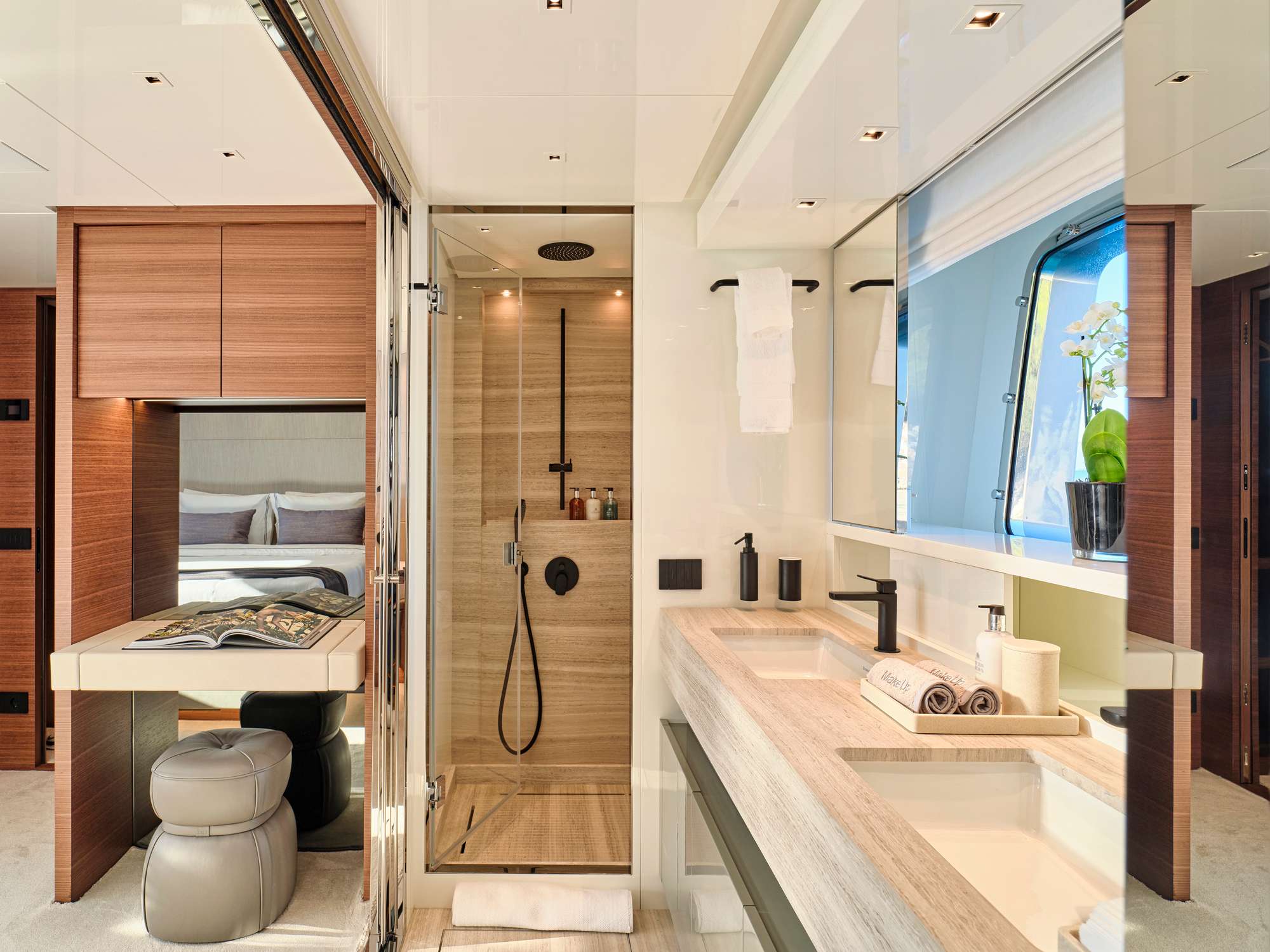 Yacht Photo