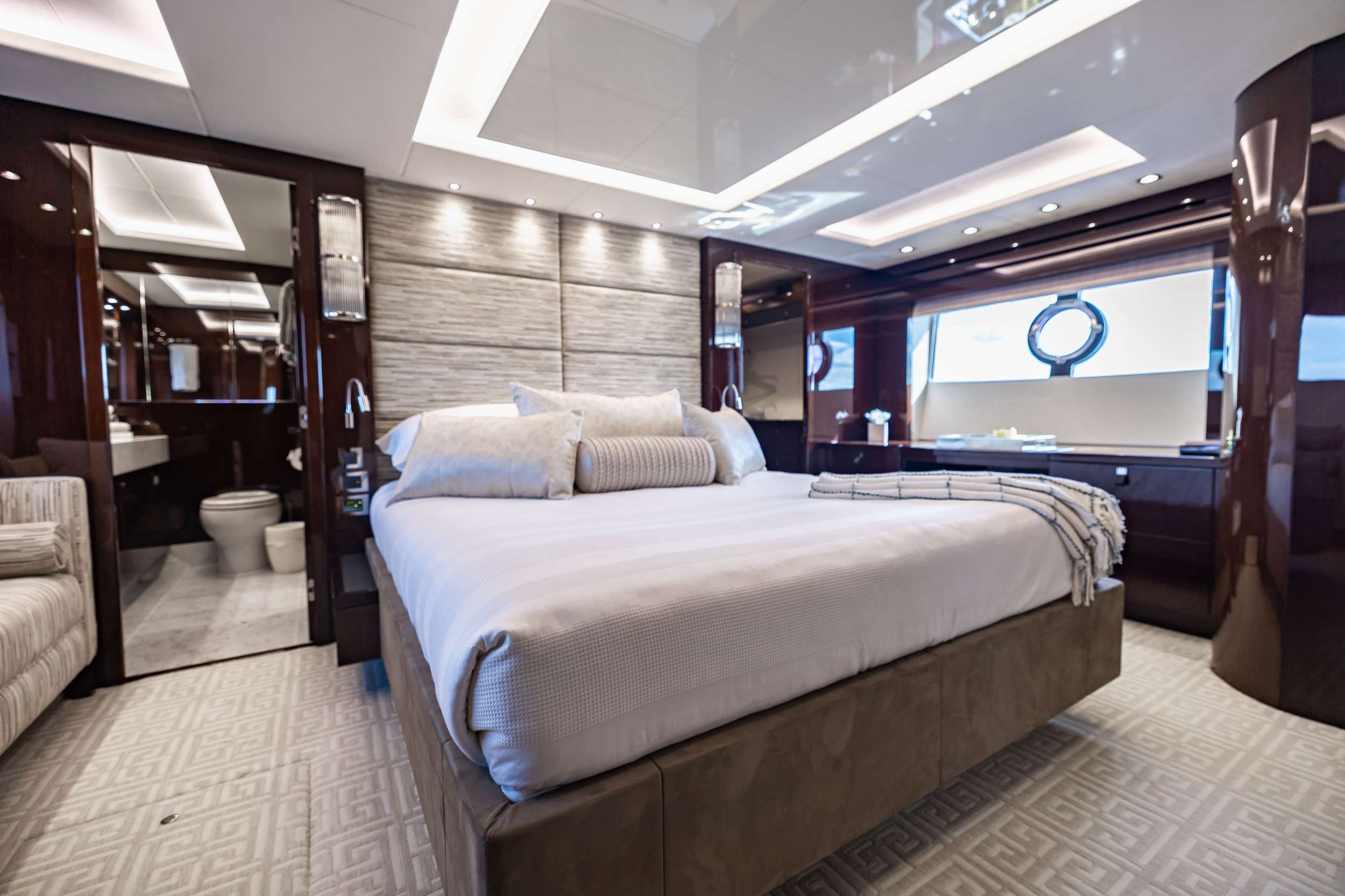 Yacht Photo