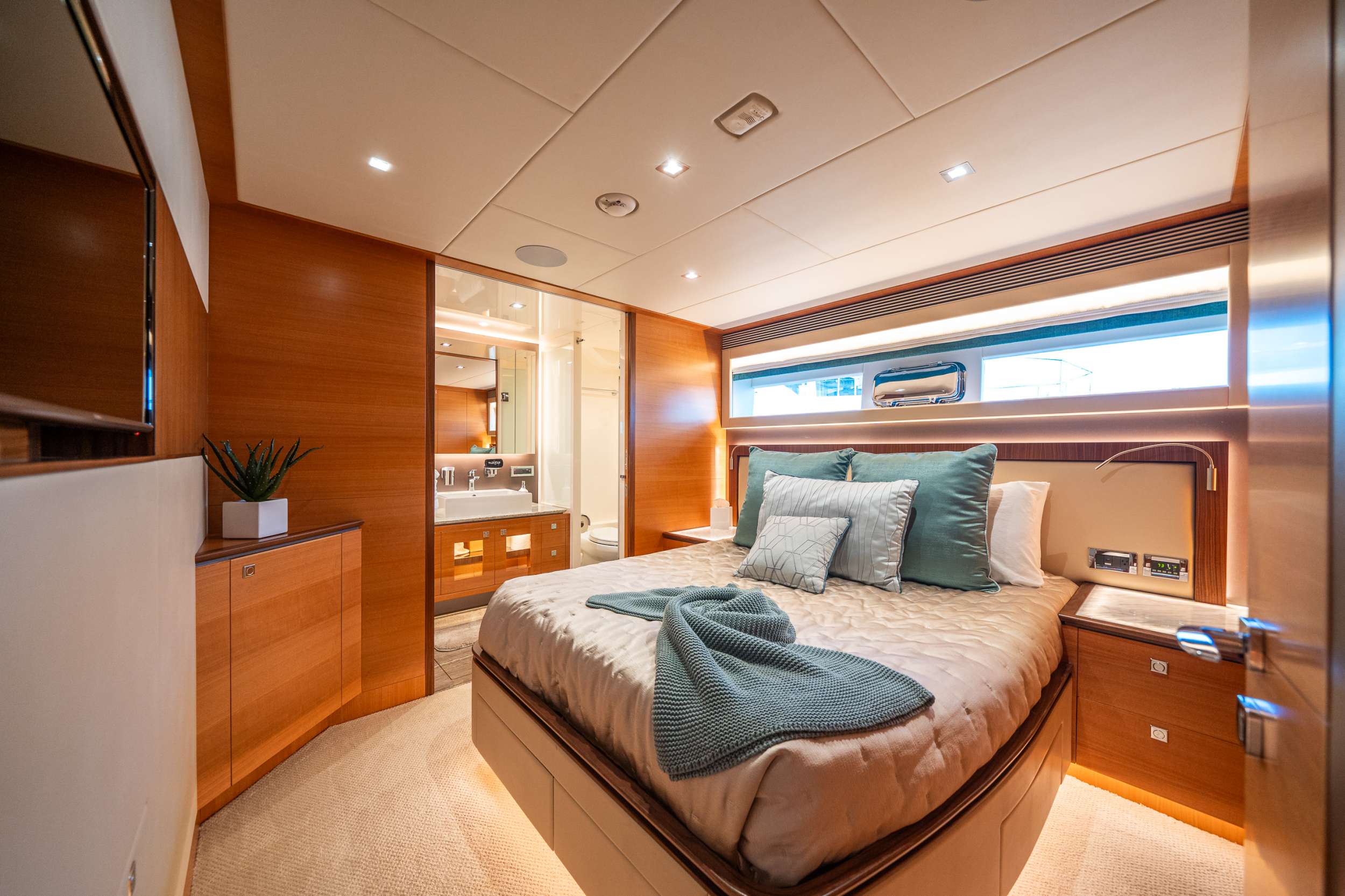 Yacht Photo