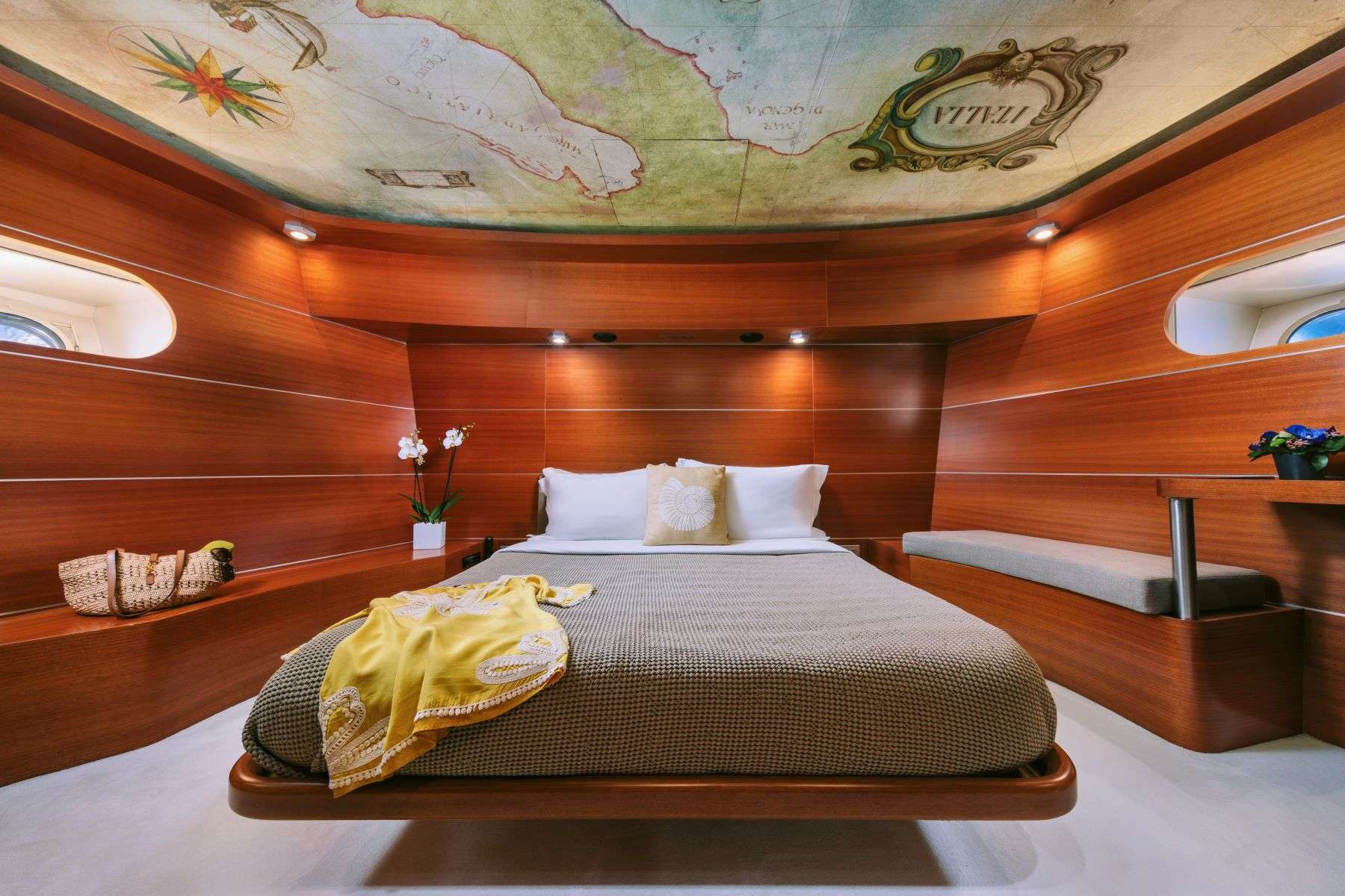 Yacht Photo