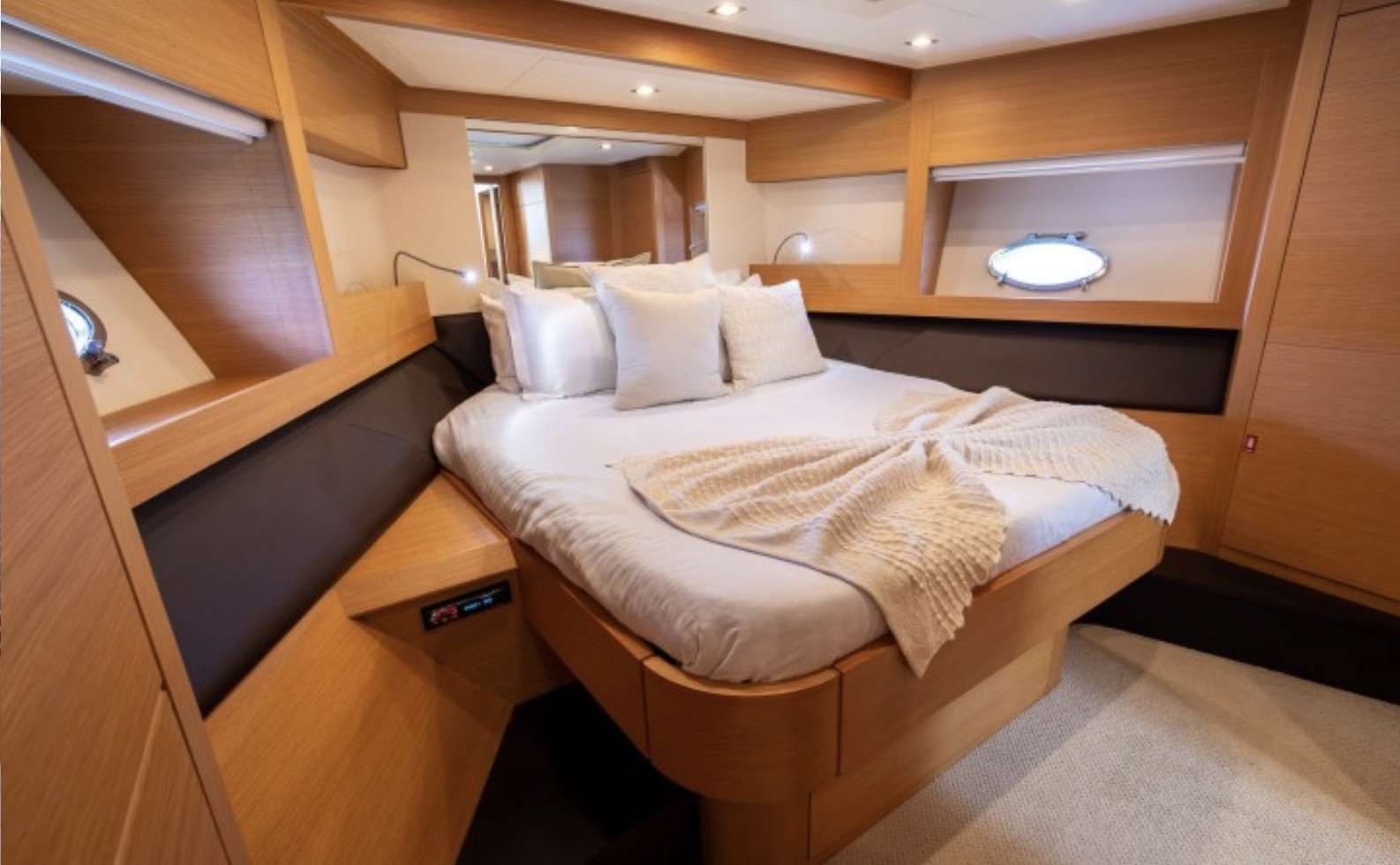 Yacht Photo