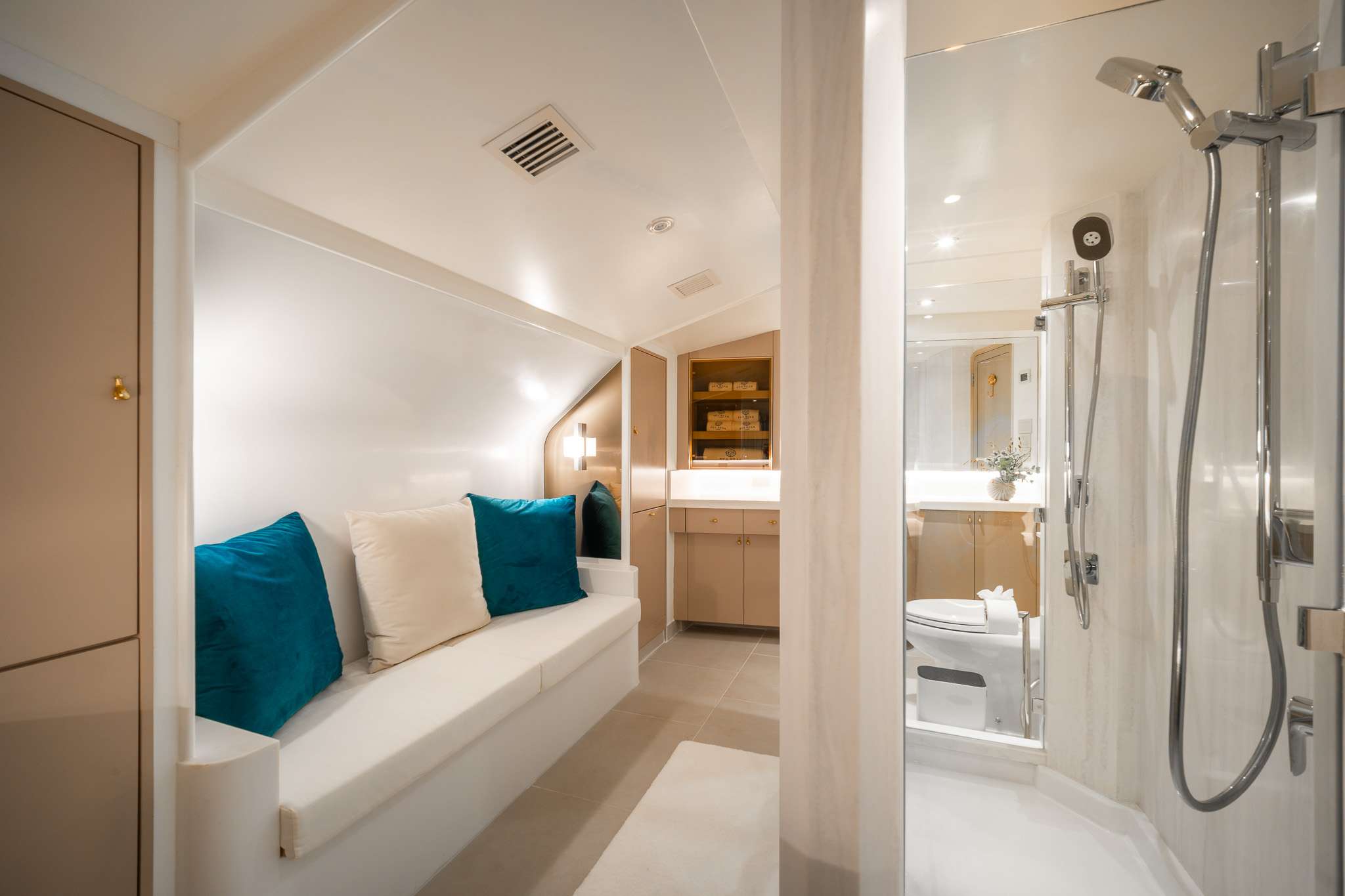 Yacht Photo
