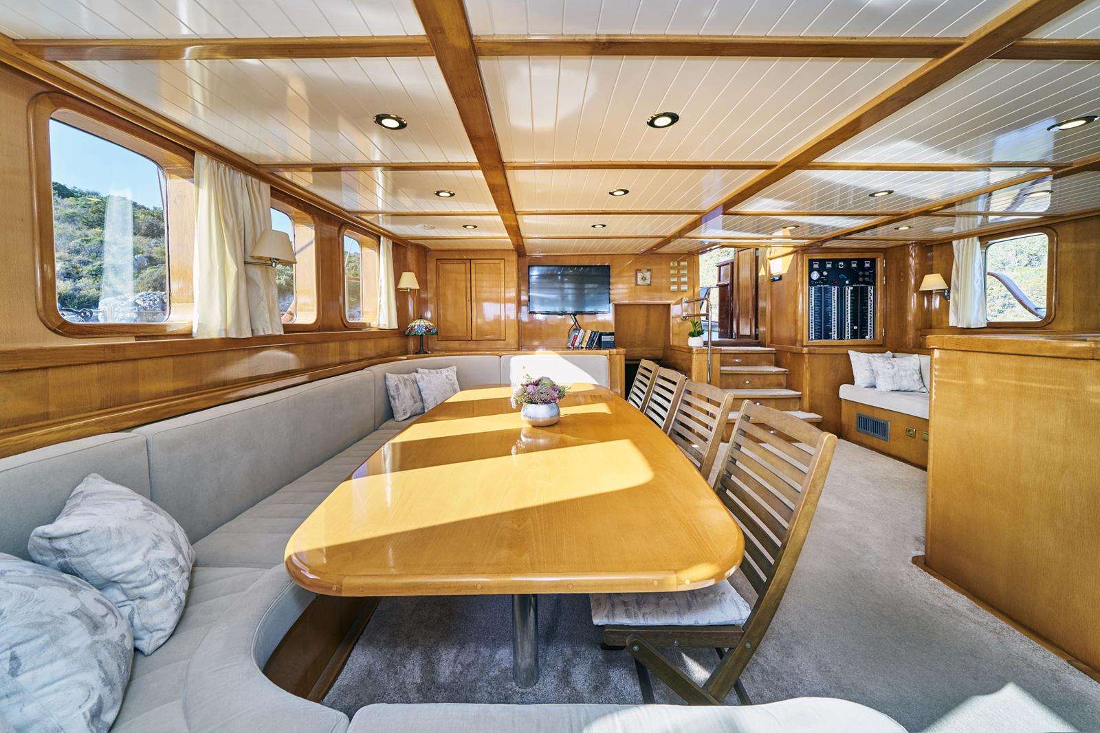Yacht Photo