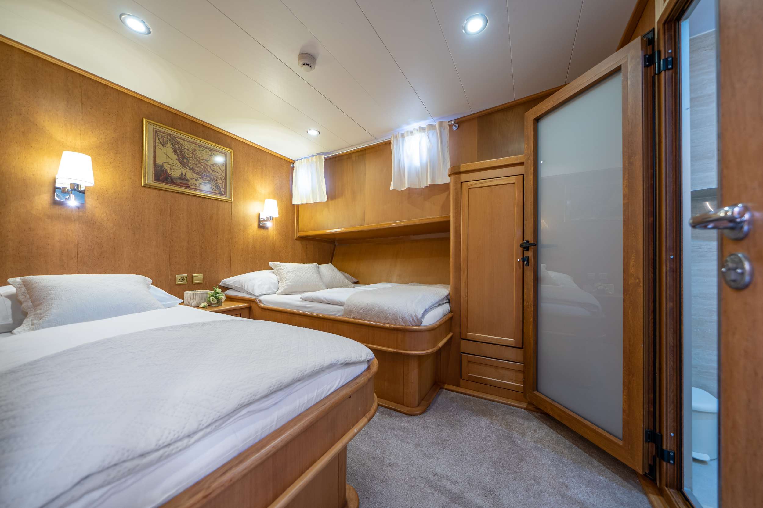 Yacht Photo