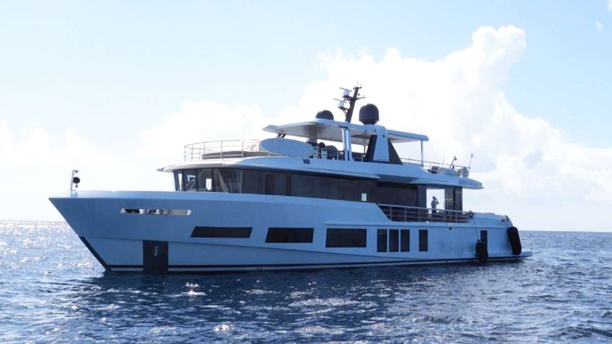 Yacht Photo