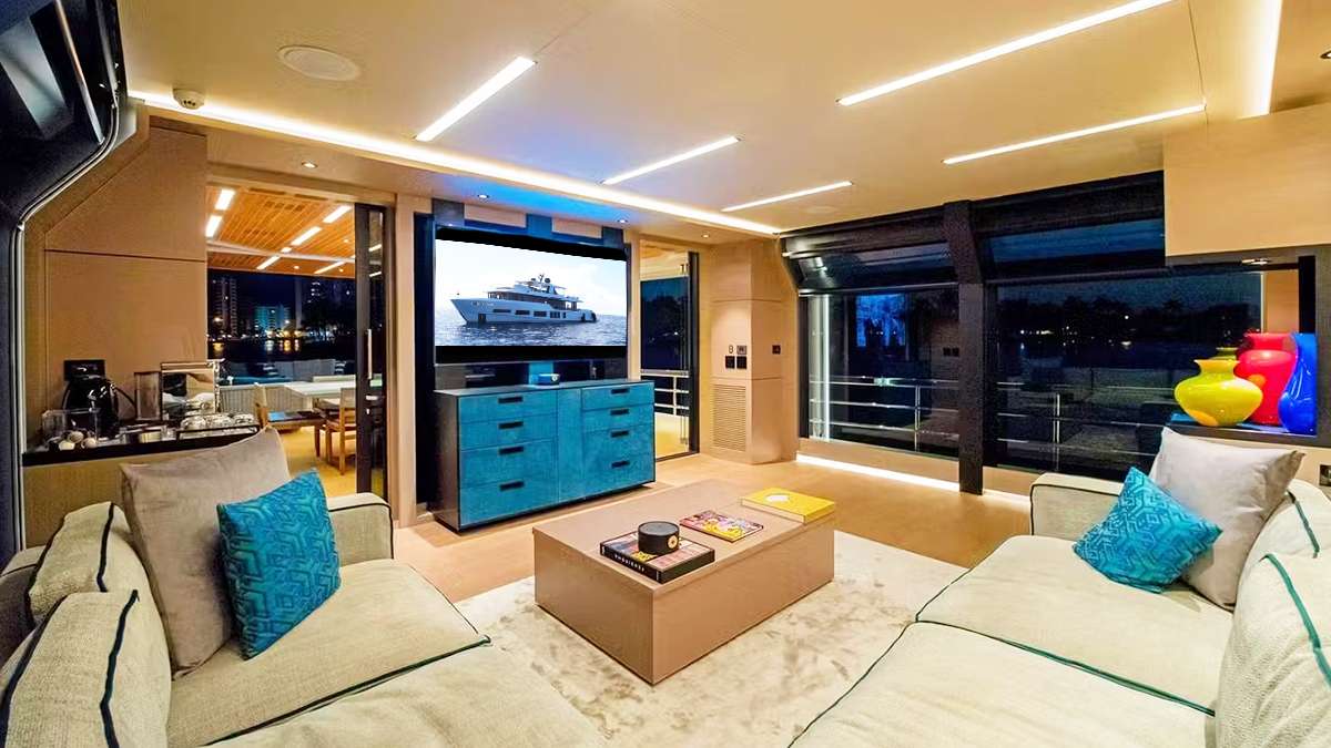 Yacht Photo