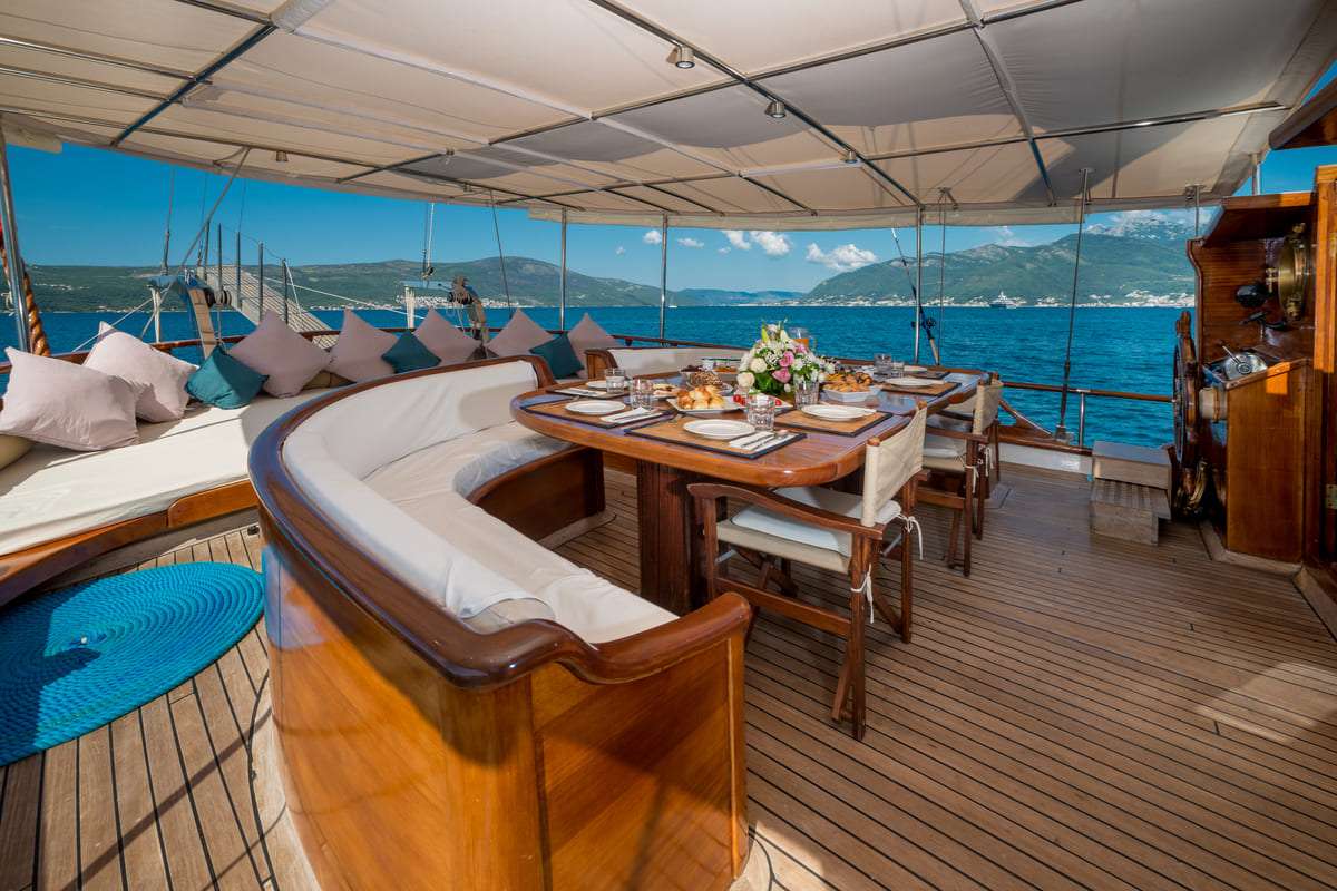 Yacht Photo