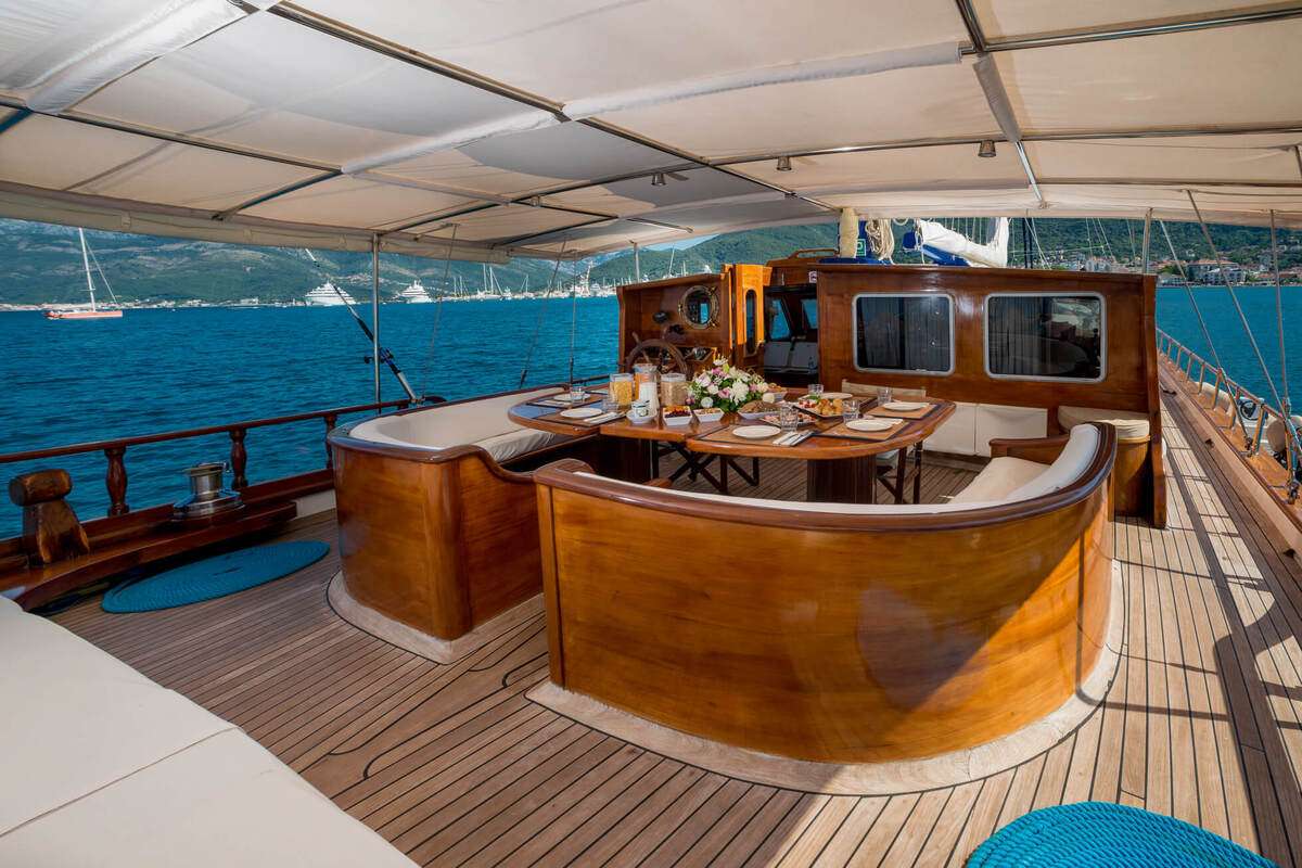 Yacht Photo