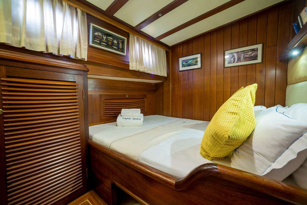 Yacht Photo