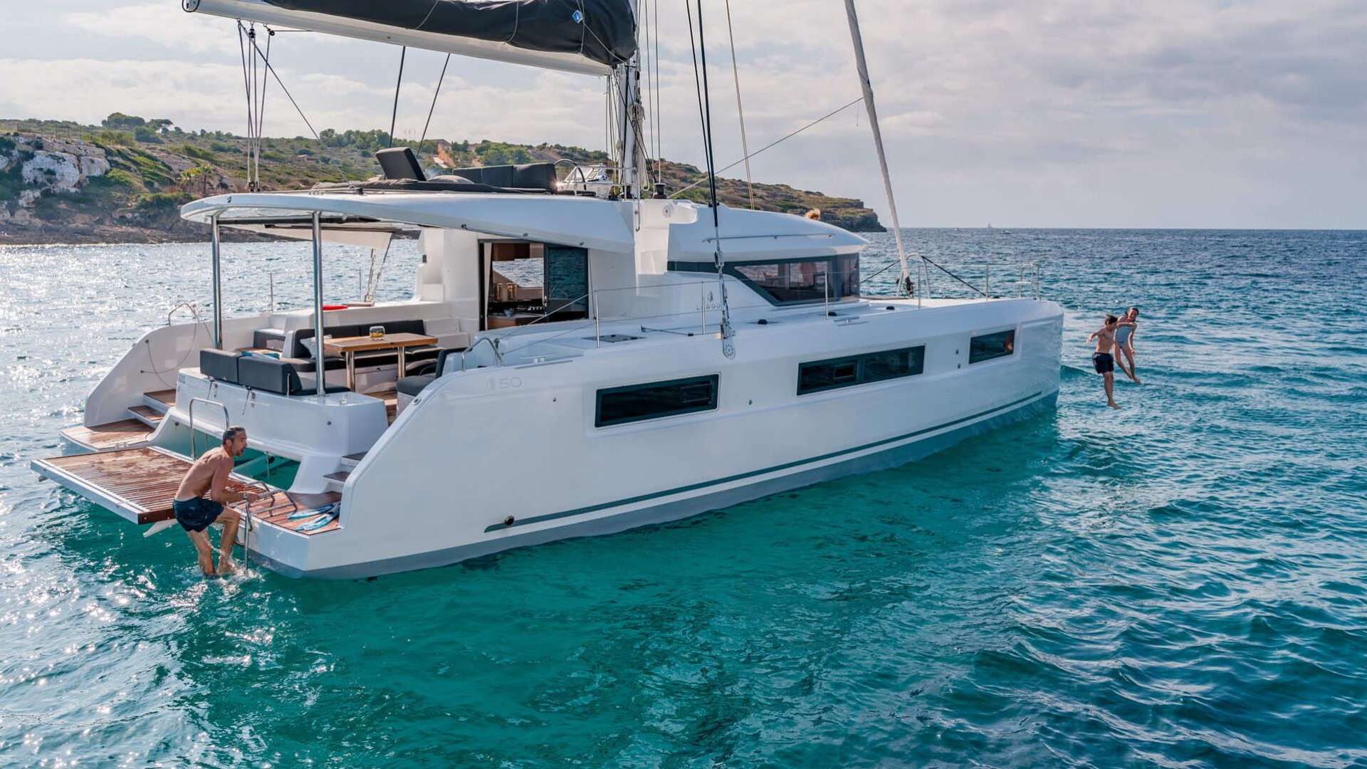 Nauti Cat photo 9