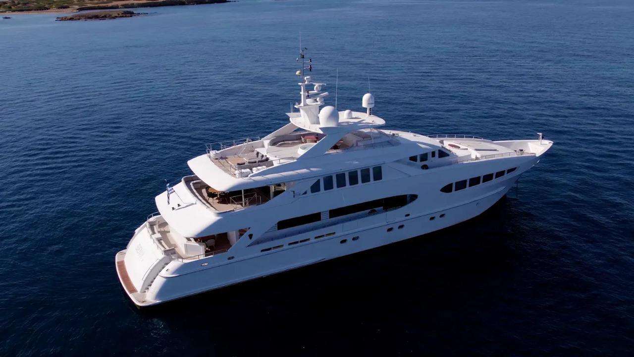 Yacht Photo