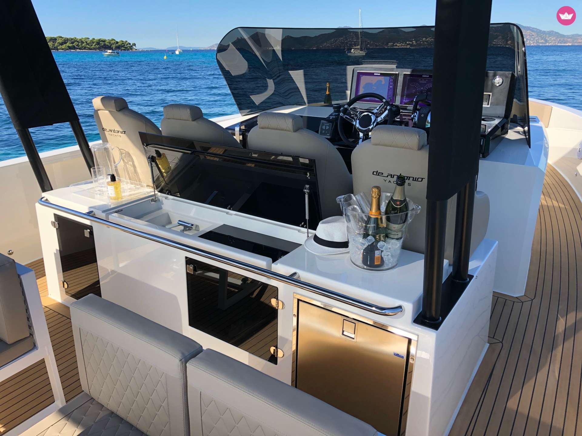 Yacht Photo