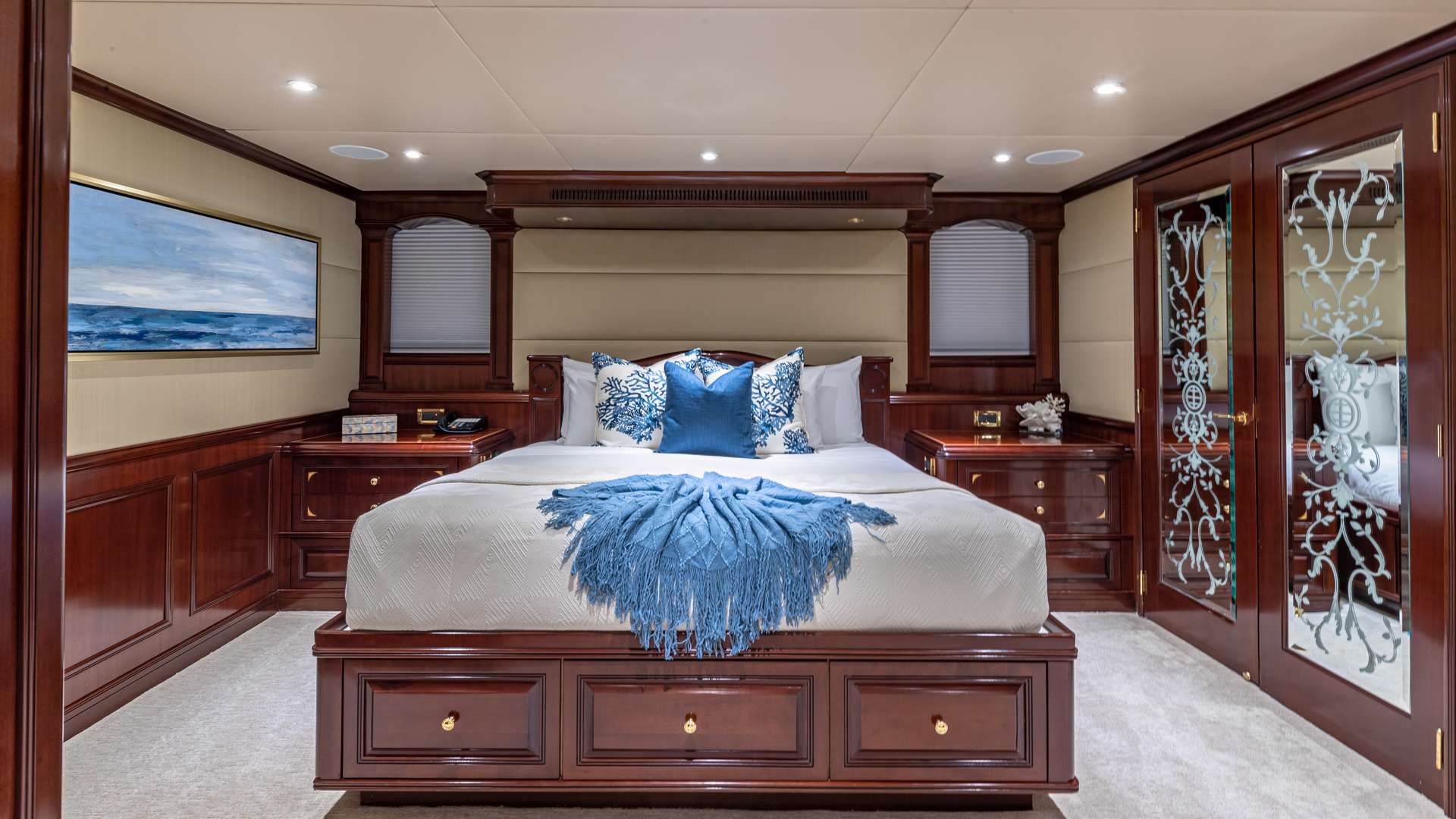 Yacht Photo