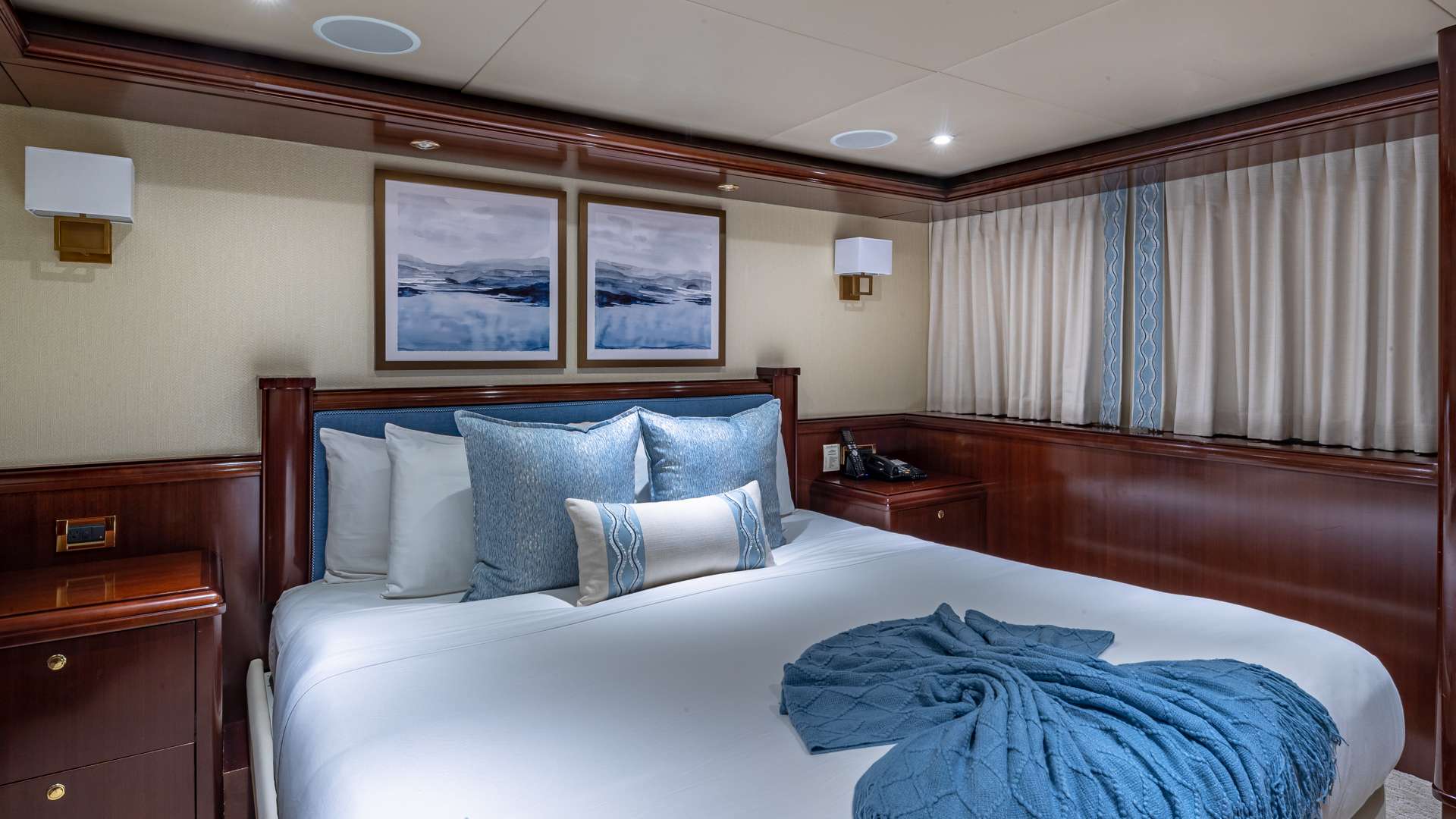 Yacht Photo