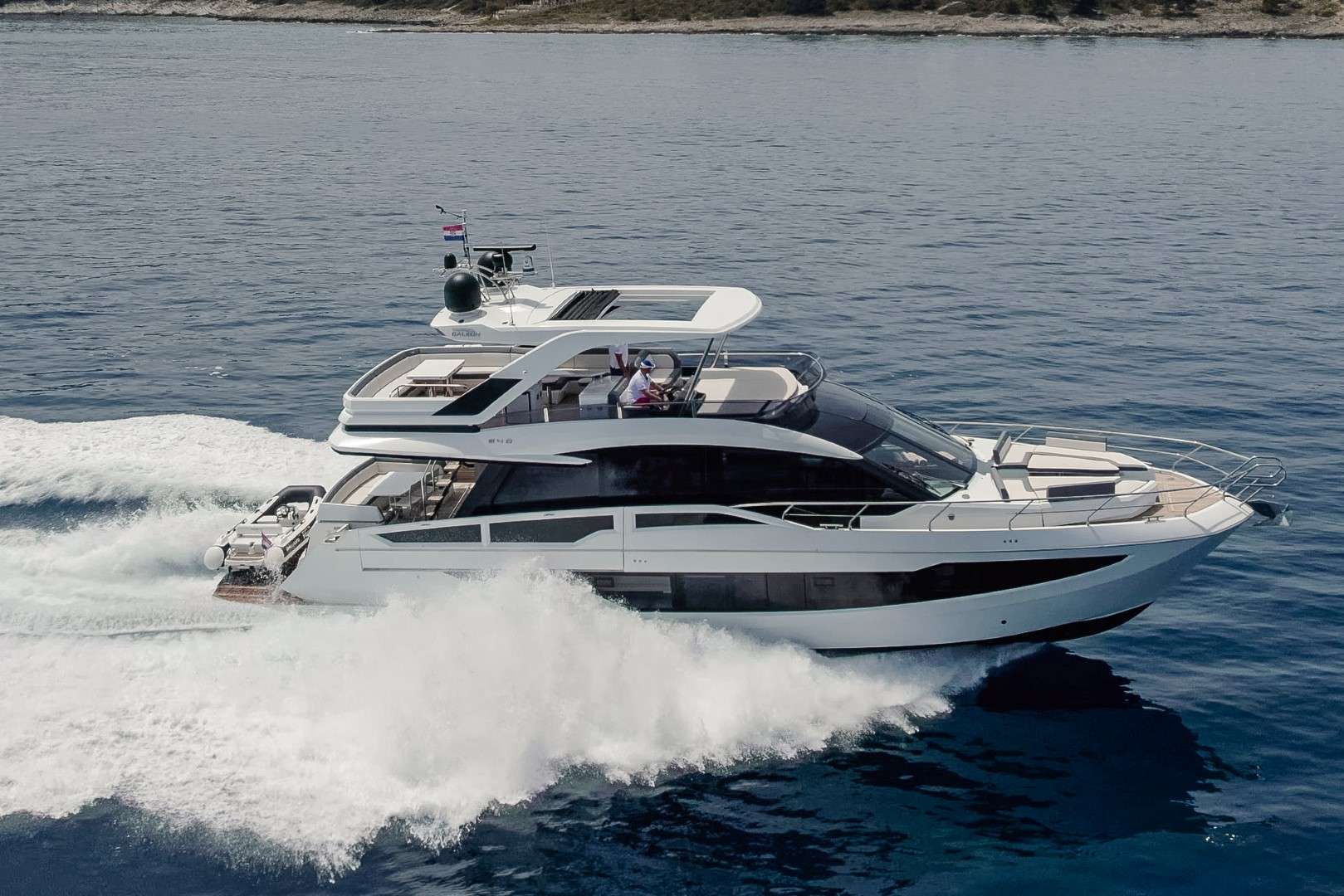 Yacht Photo
