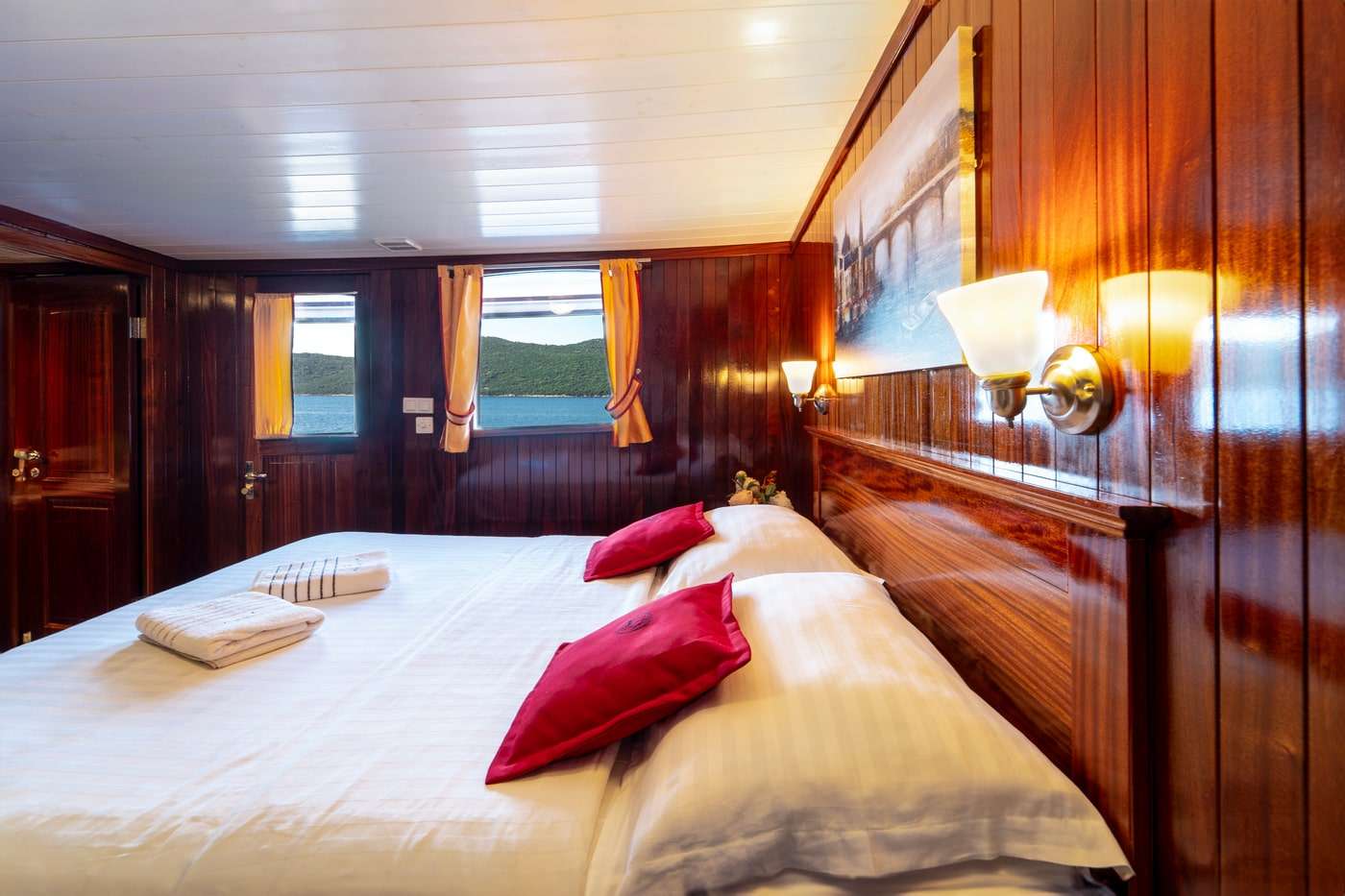 Yacht Photo