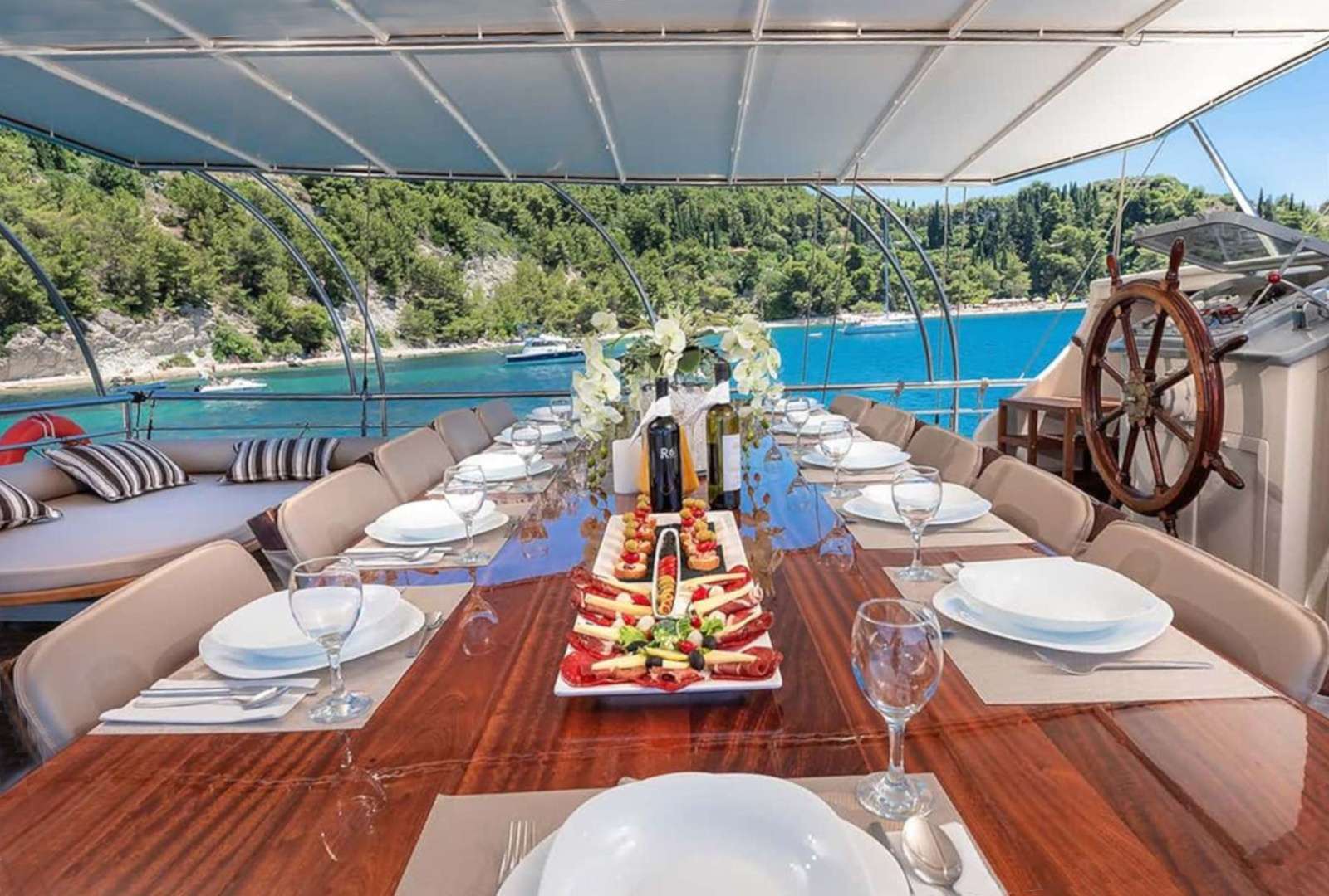 Yacht Photo