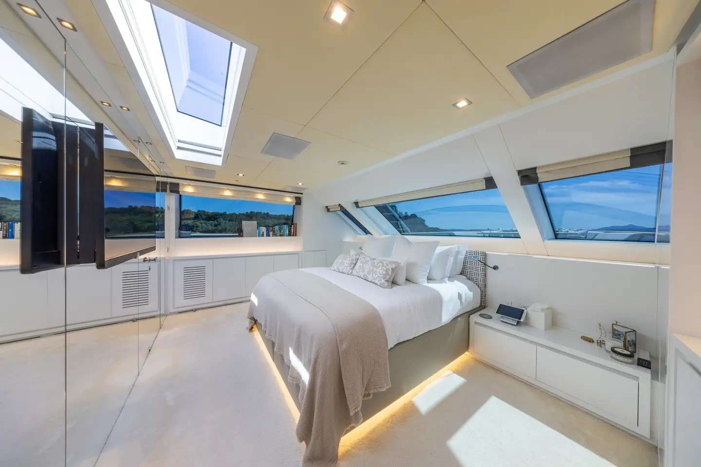 Yacht Photo