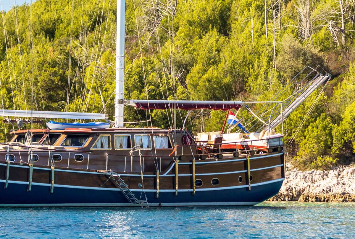 Yacht Photo