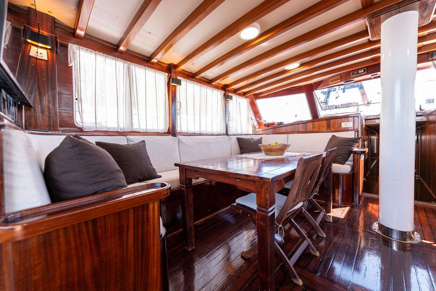 Yacht Photo