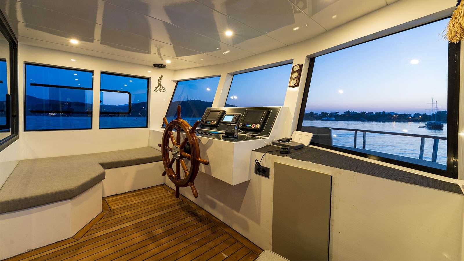 Yacht Photo