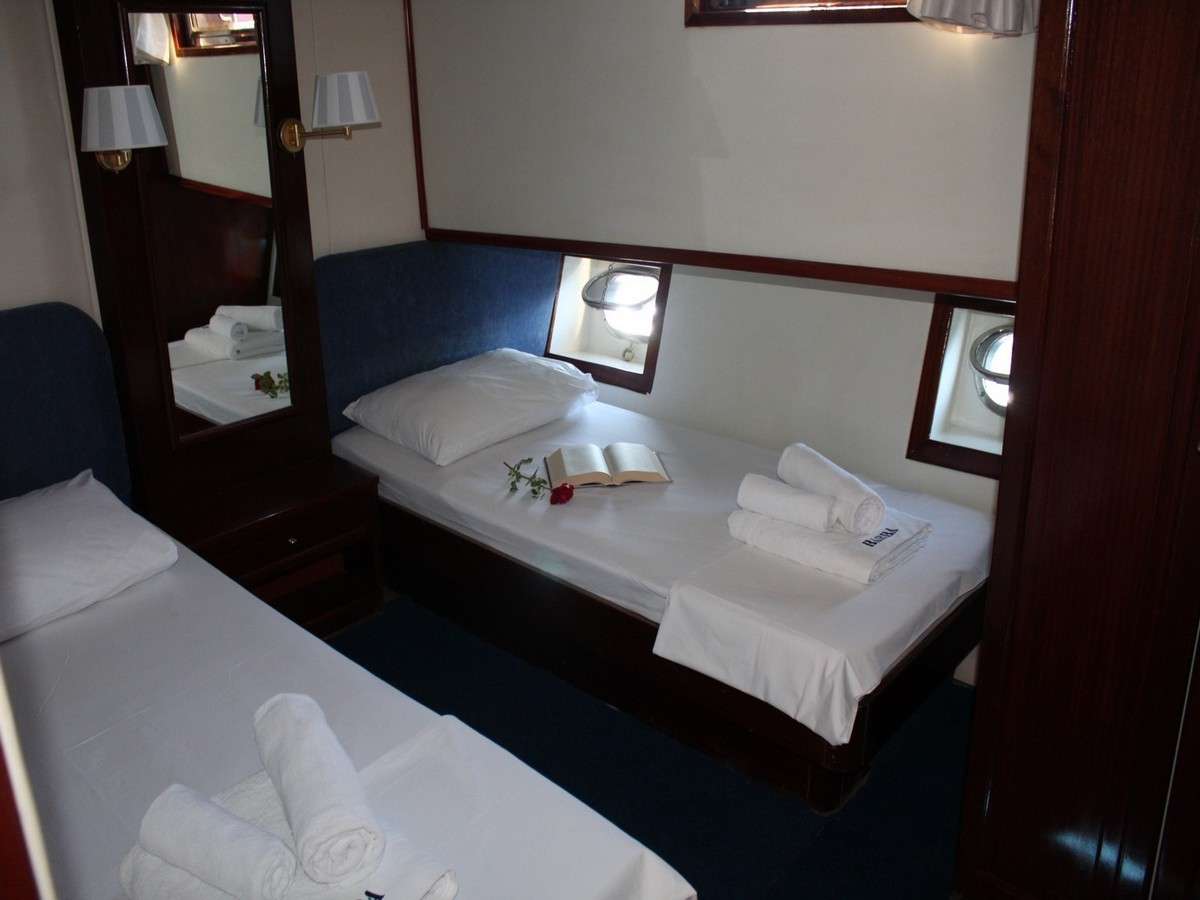 Yacht Photo