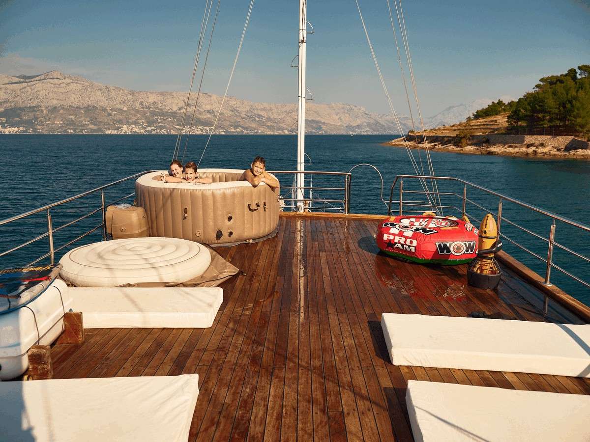 Yacht Photo