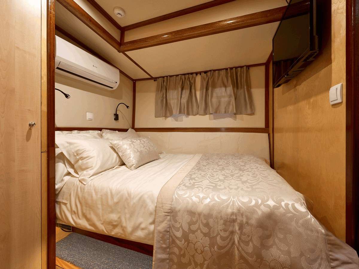 Yacht Photo